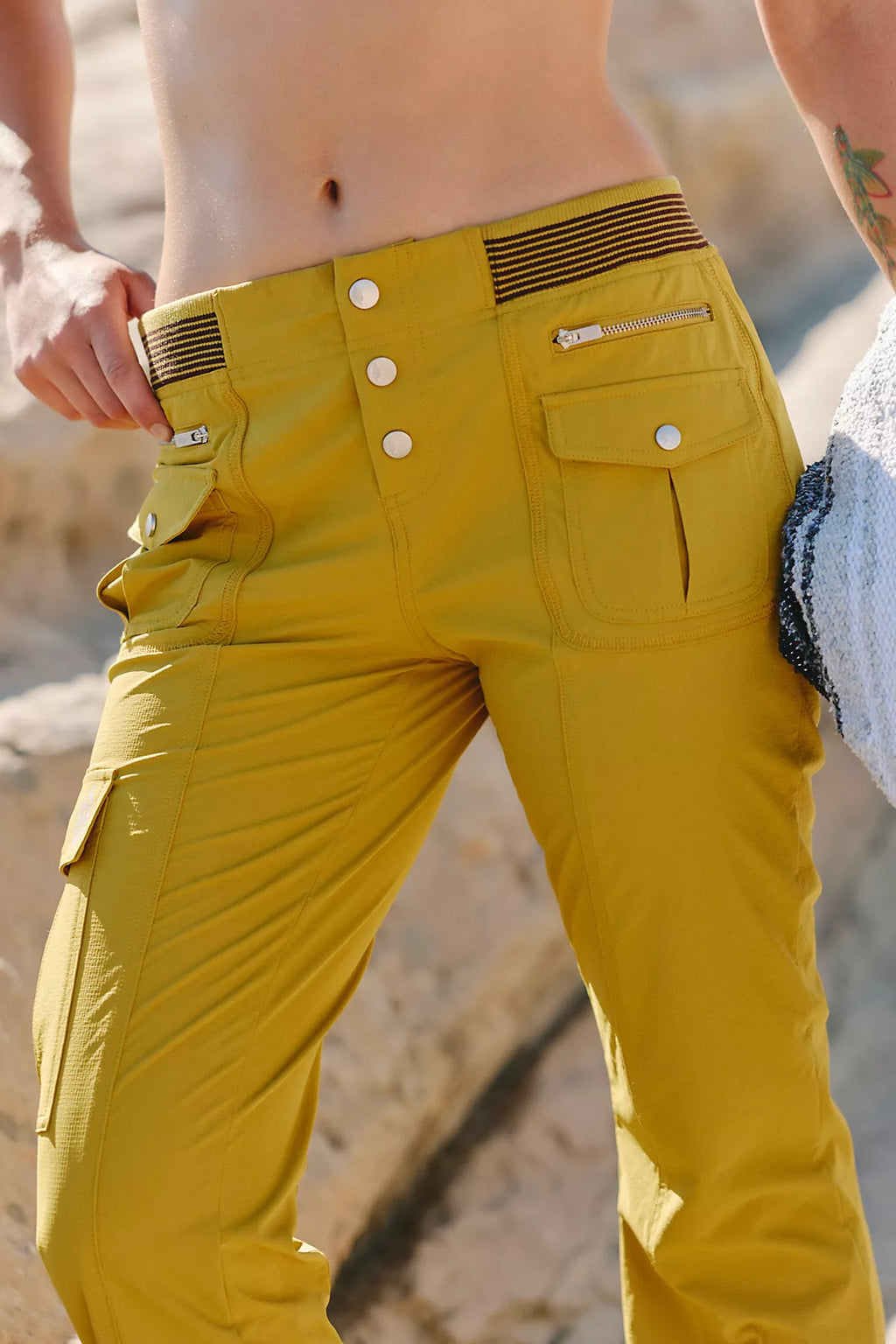 Cascade Hike Flares