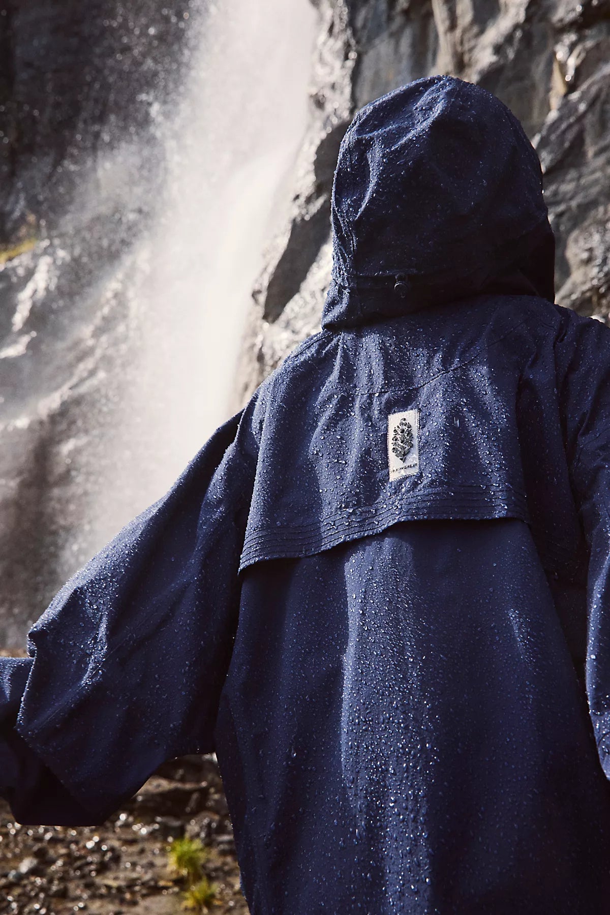 Singin' In The Rain Packable Waterproof Pullover