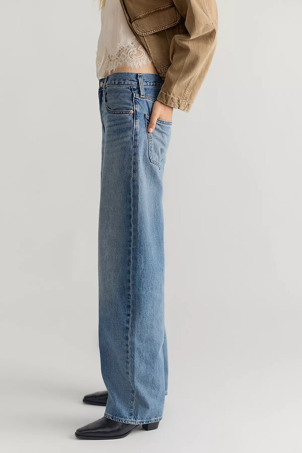 Levi's Blue Tab Drop Barrel Jeans