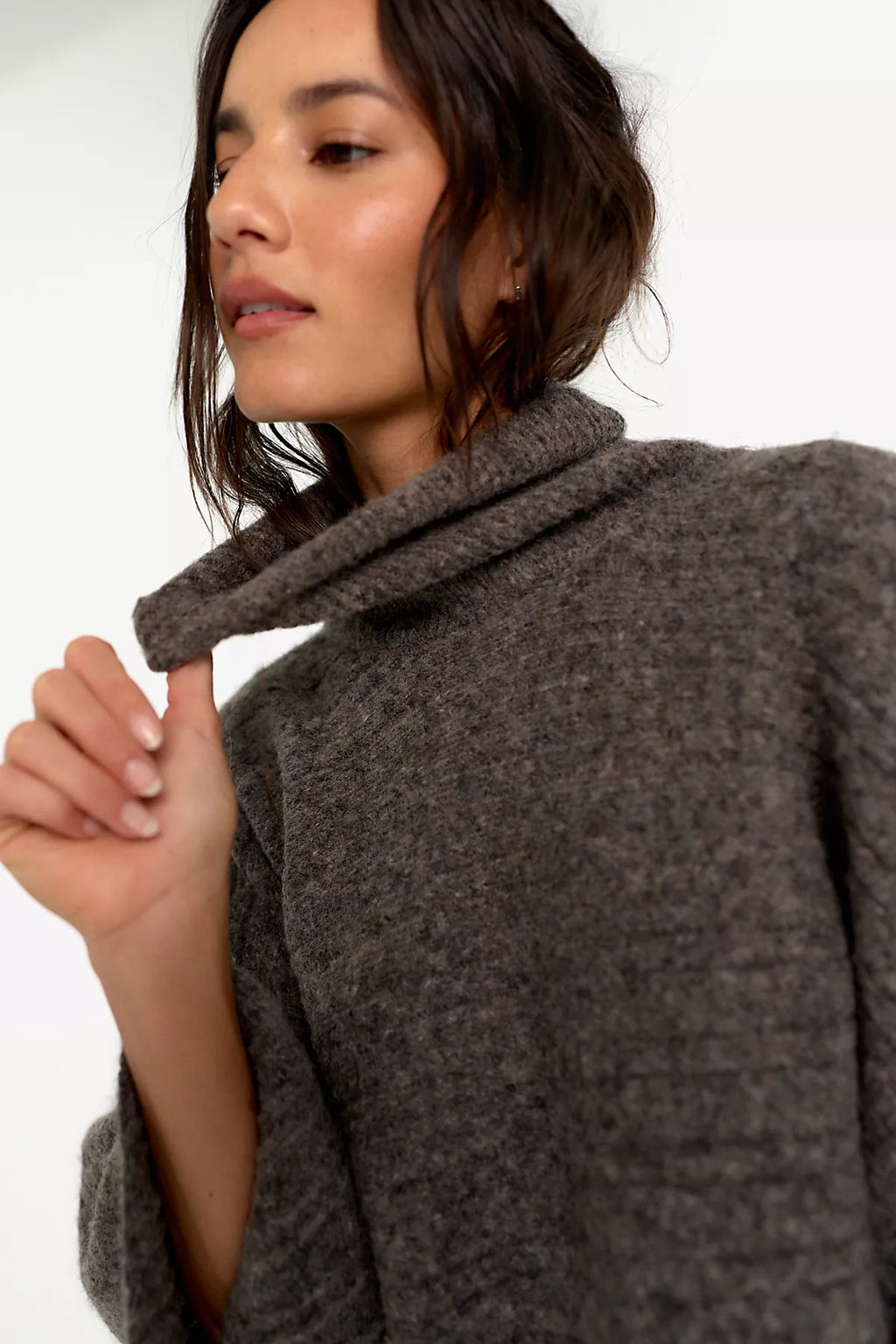 Phoebe Poncho
