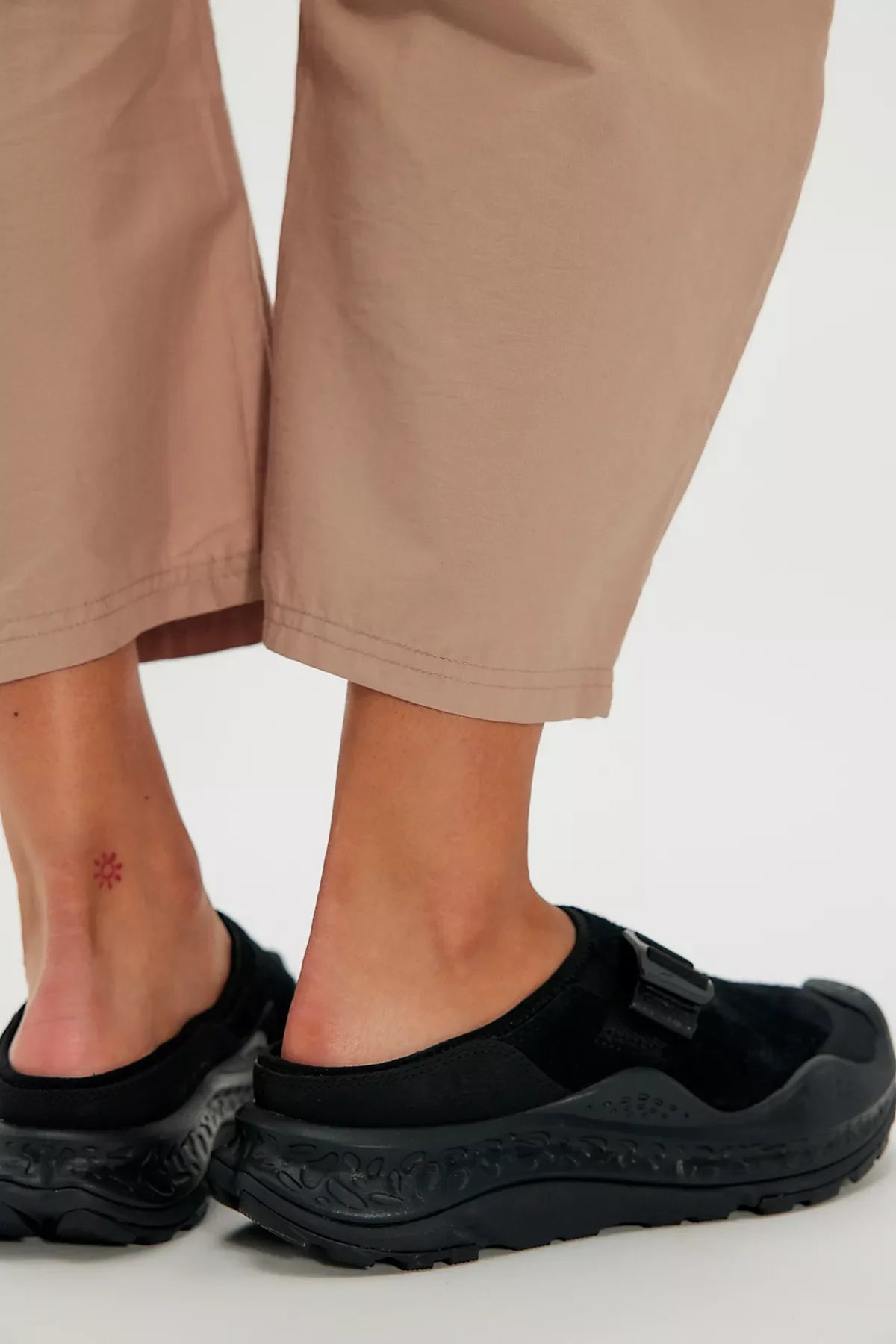 HOKA® Ora Primo EXT Sneakers