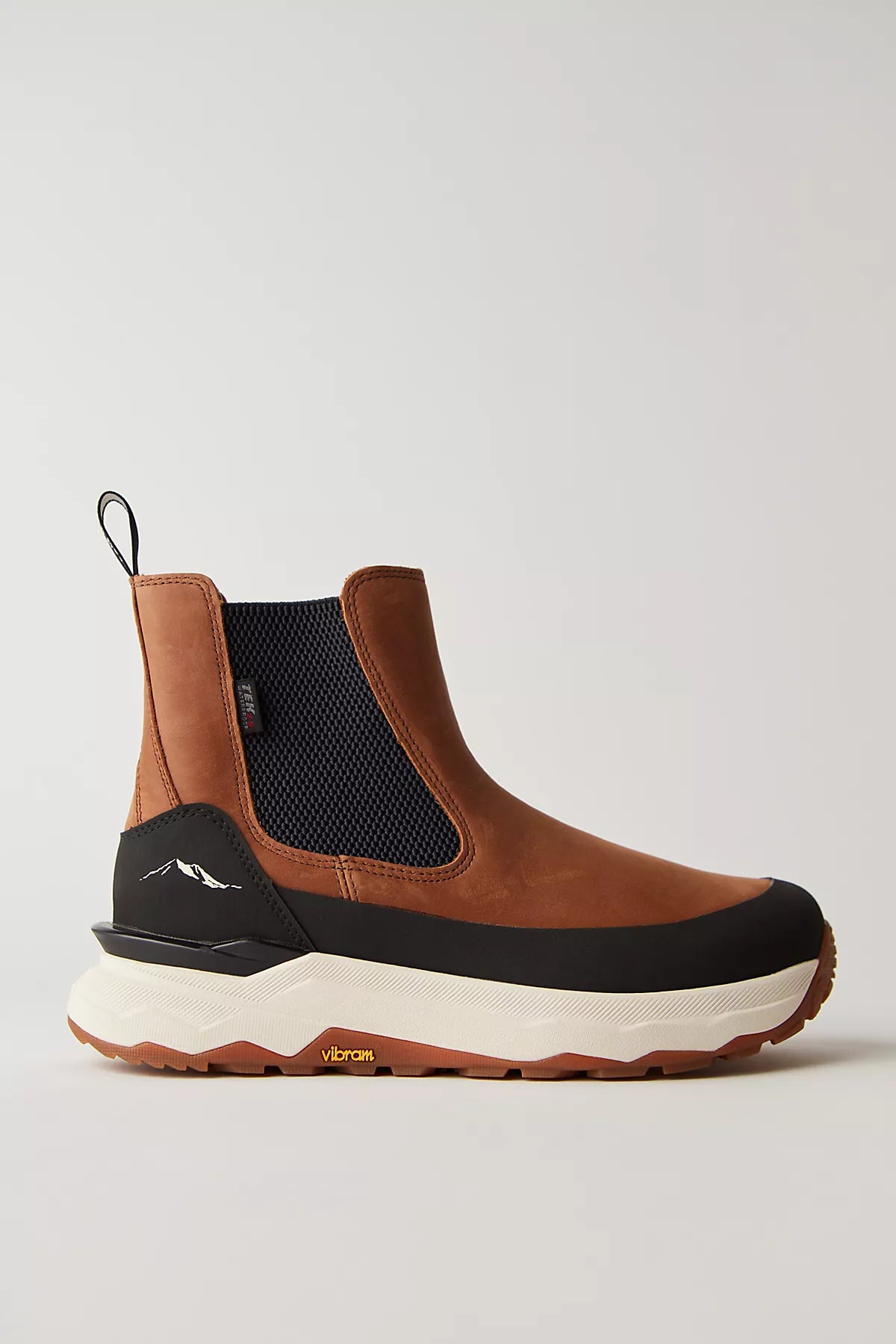 L.L.Bean NextVenture Chelsea Boots