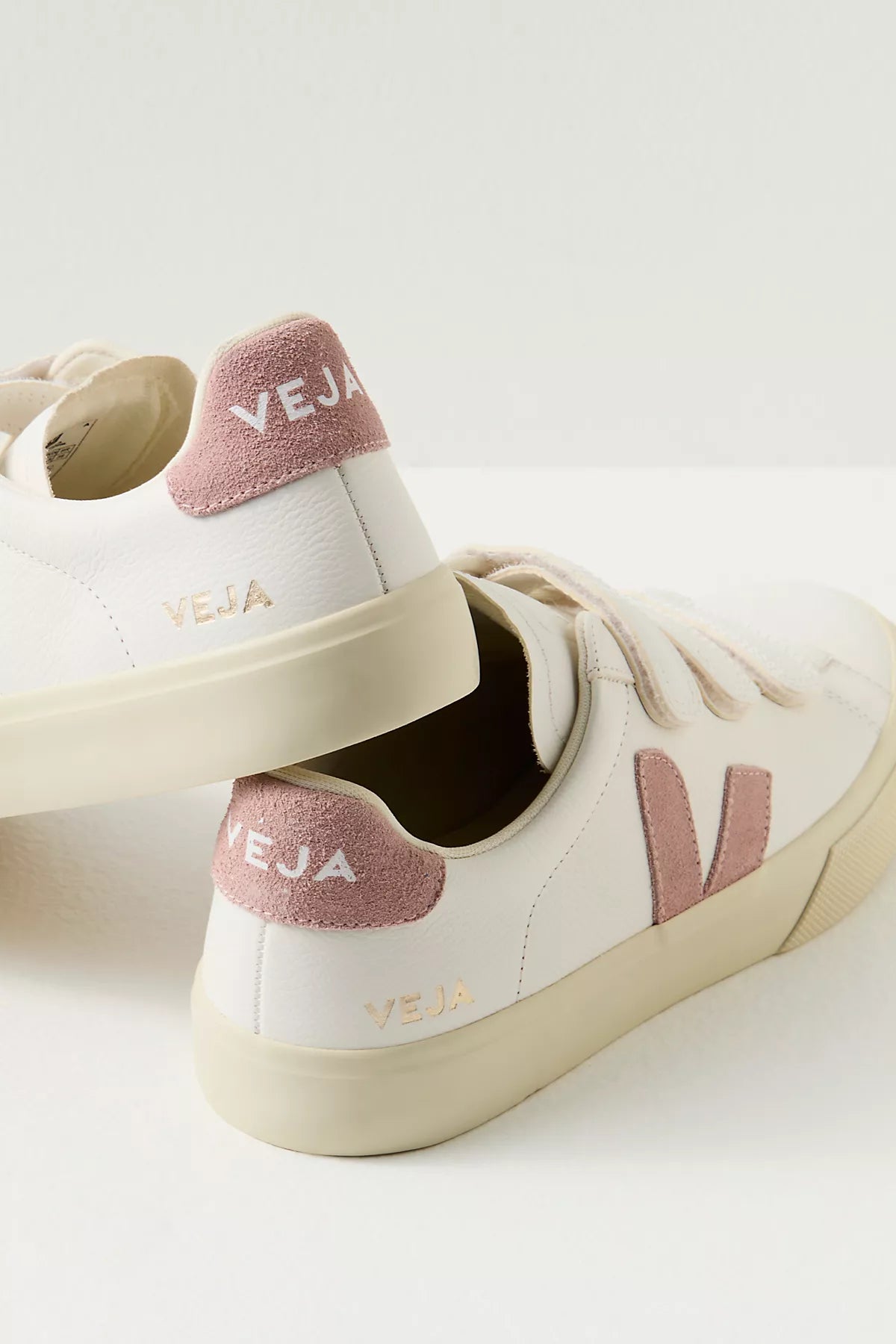 Veja Recife Sneakers