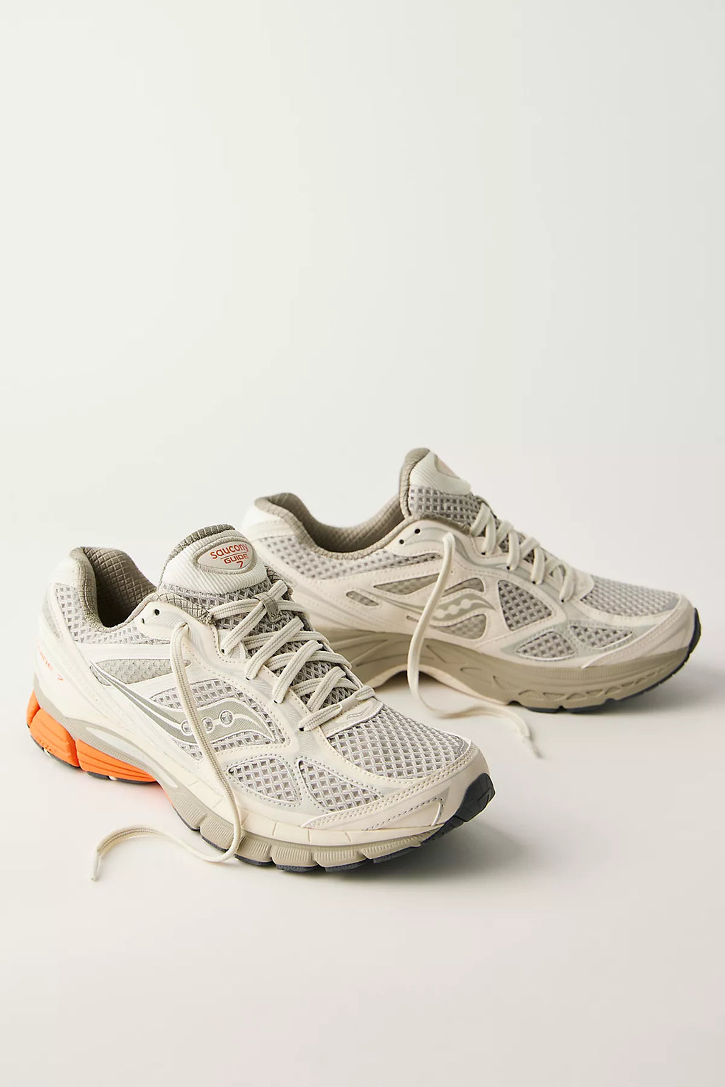 Saucony ProGrid Guide 7 Sneakers