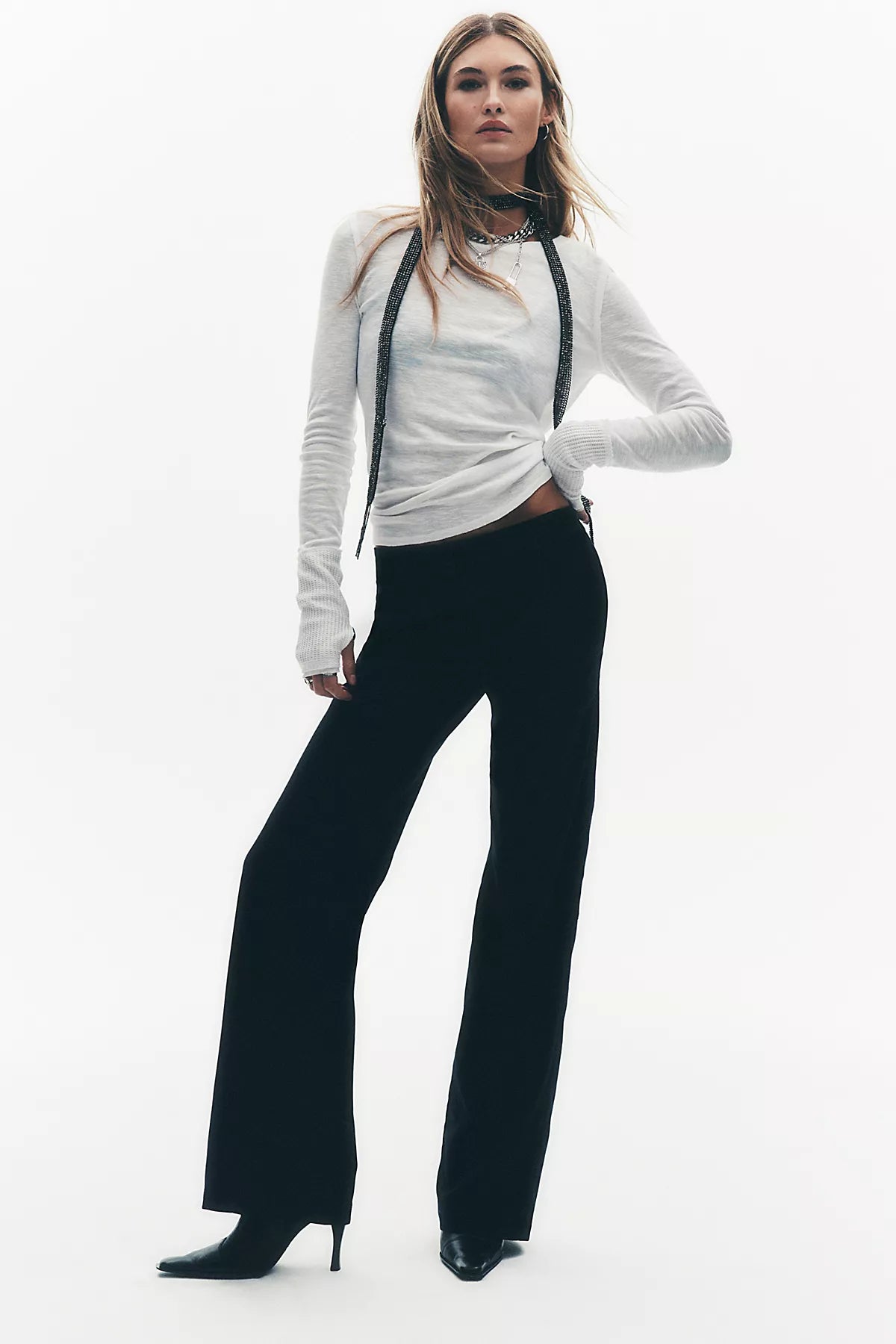 Set On You Slim Solid Trousers