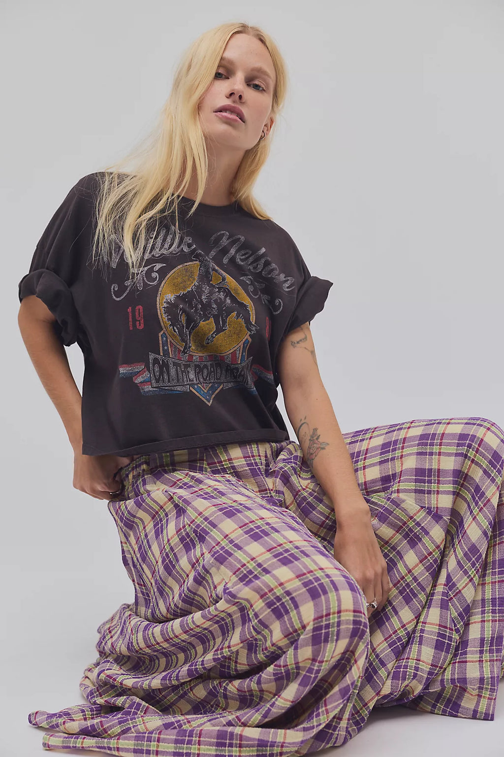 Daydreamer Willie Nelson On The Road Tee