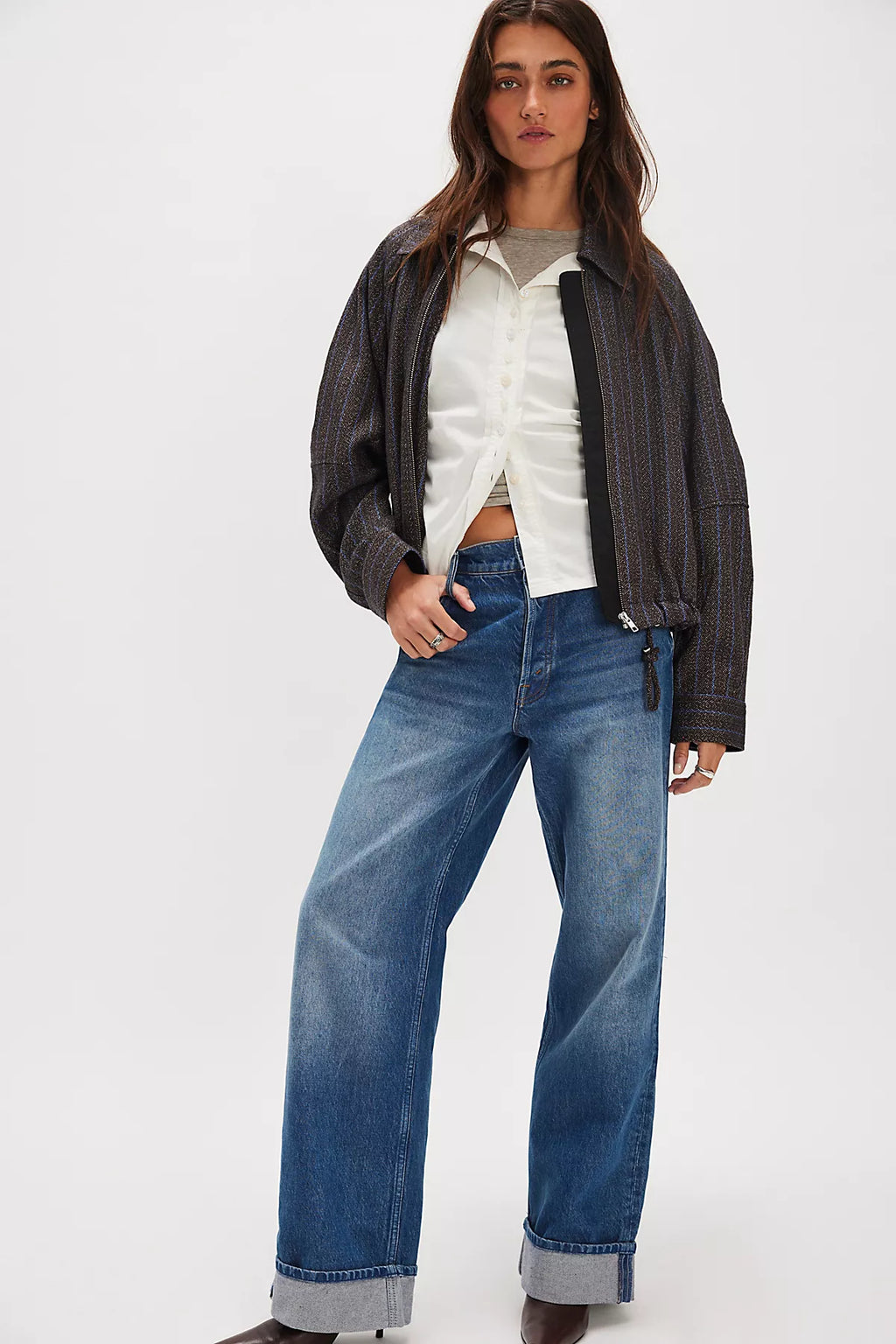 Snacks! by MOTHER The Smoothie Skimp Cuff Jeans