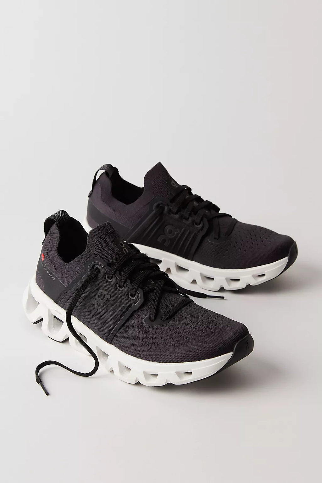 On Cloudswift 4 Sneakers