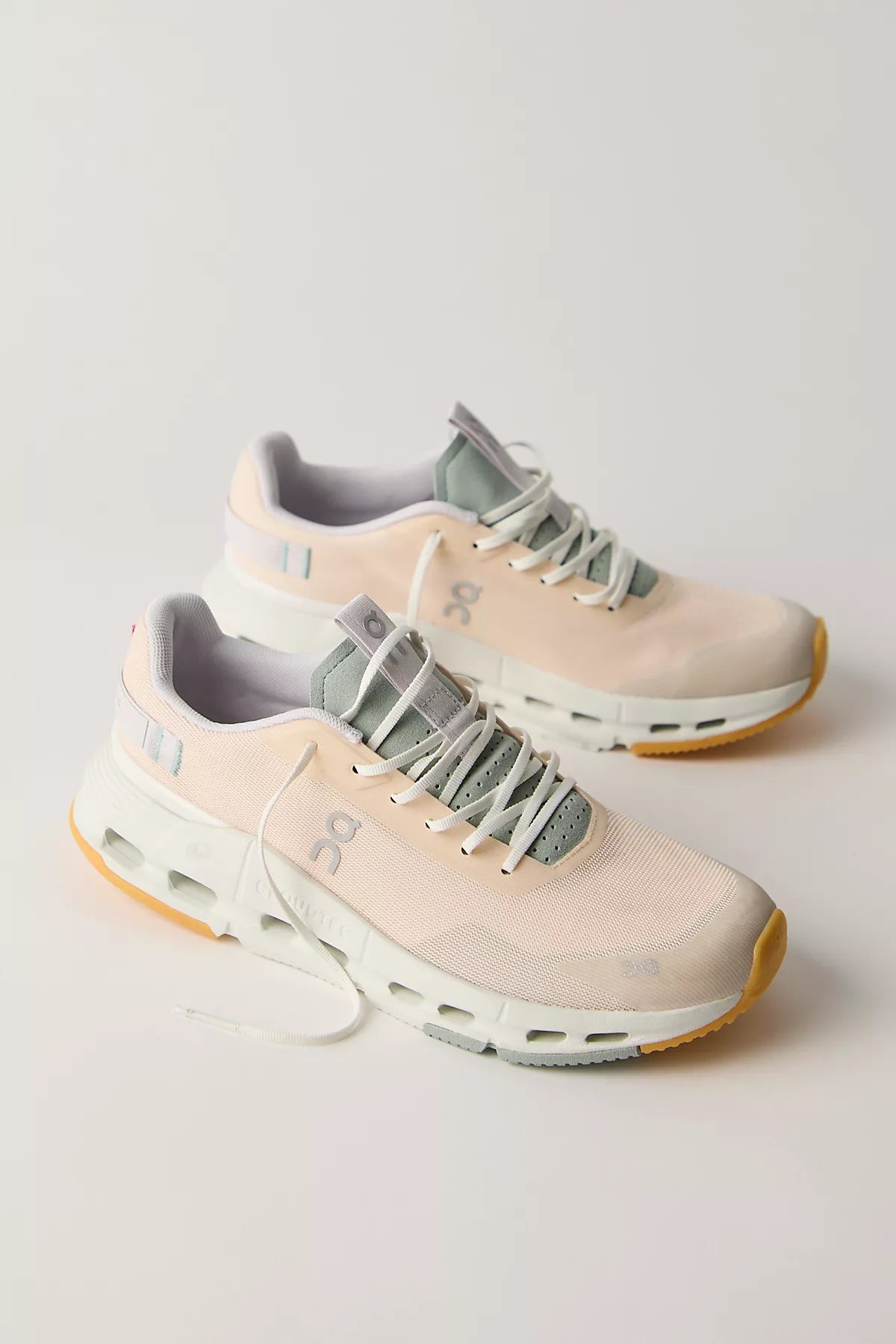On Cloudnova Form 2 Sneakers