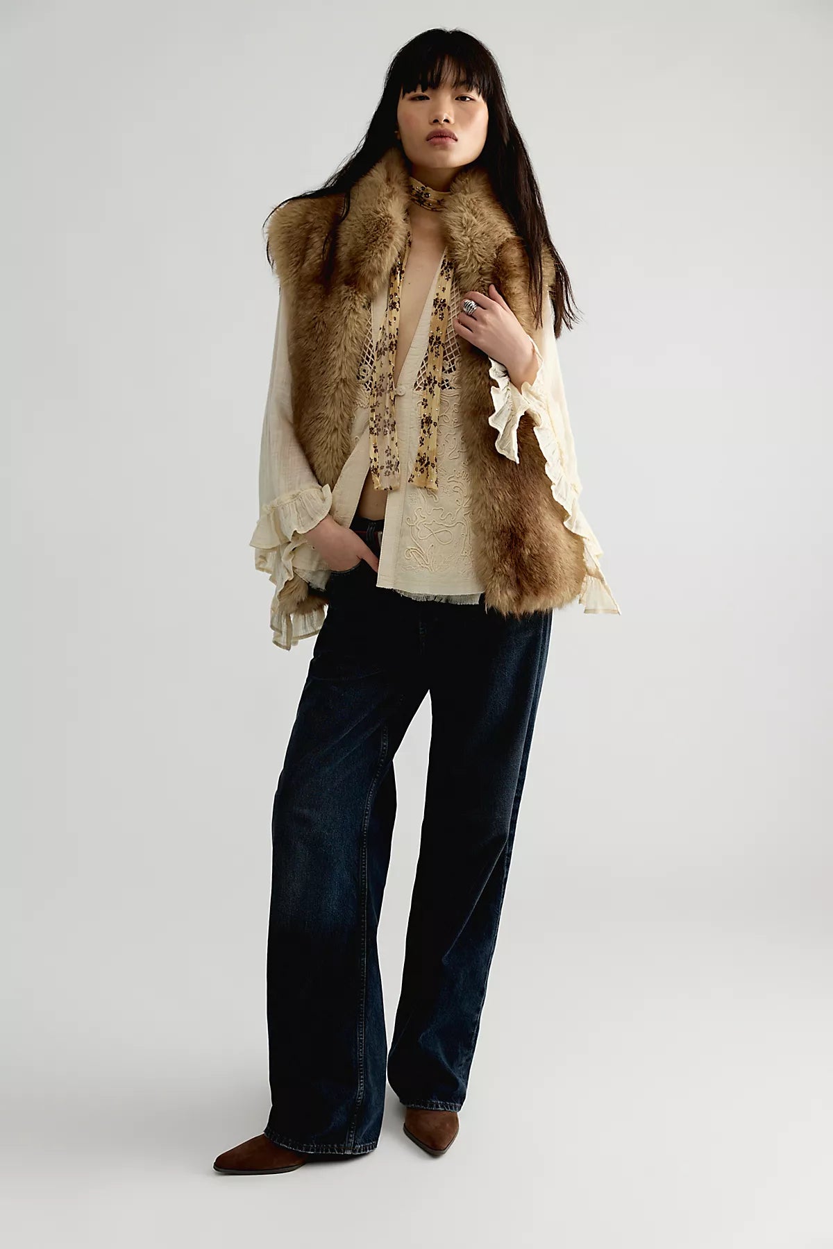 APPARIS Laila Faux Fur Vest