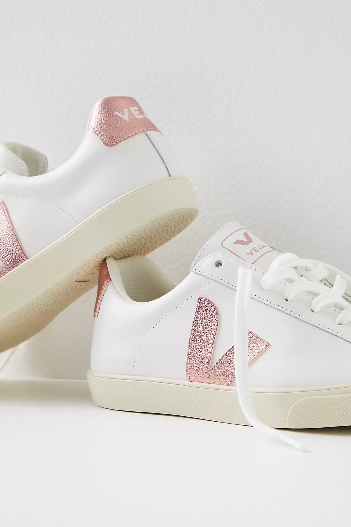 Veja Esplar Sneakers