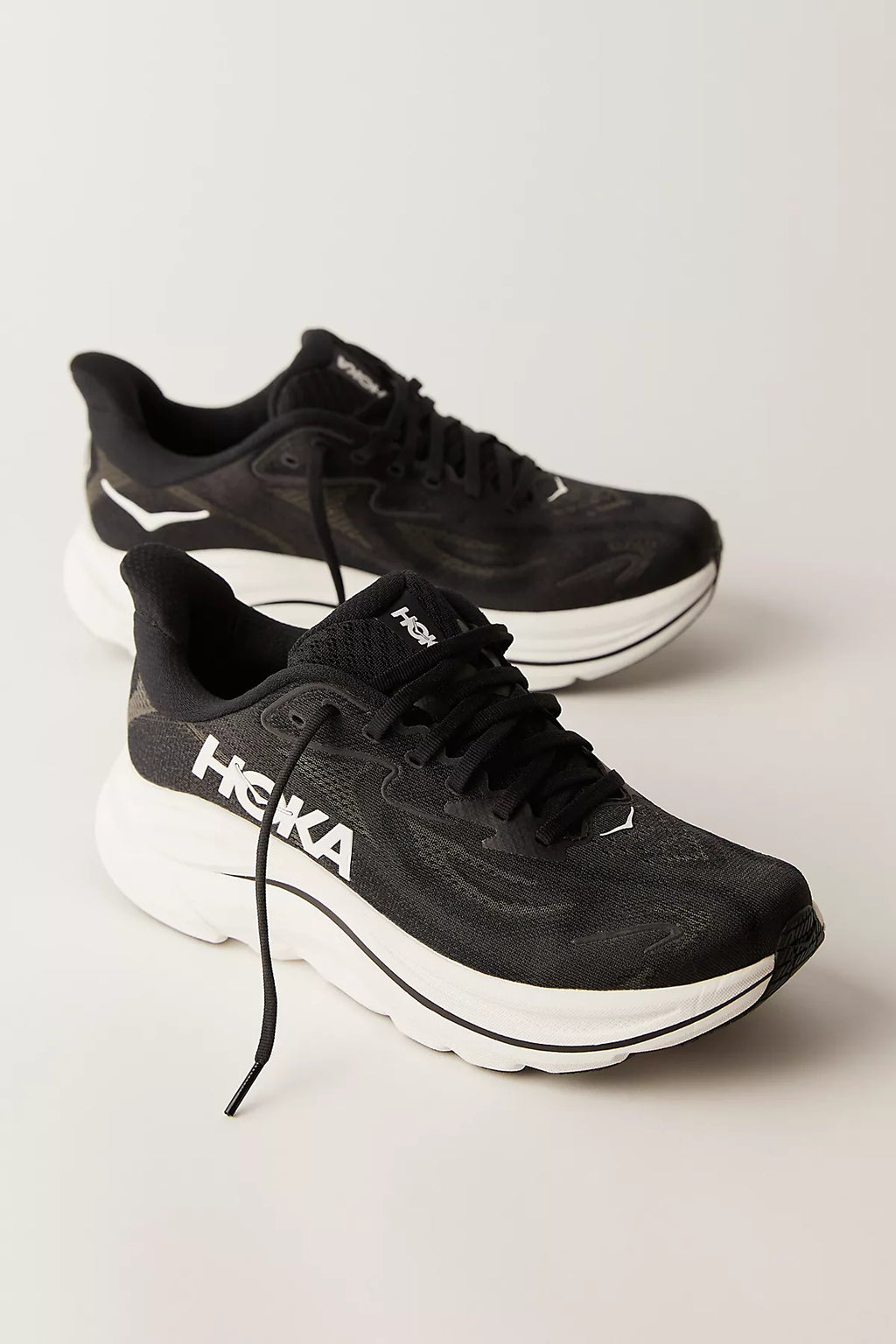 HOKA® Clifton 10 Sneakers