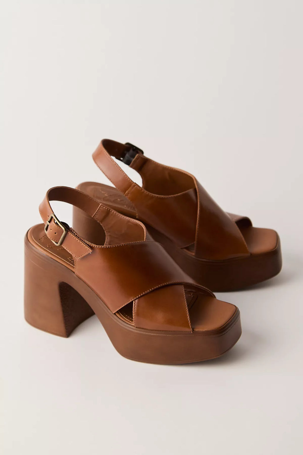 Zoe Criss Cross Platforms