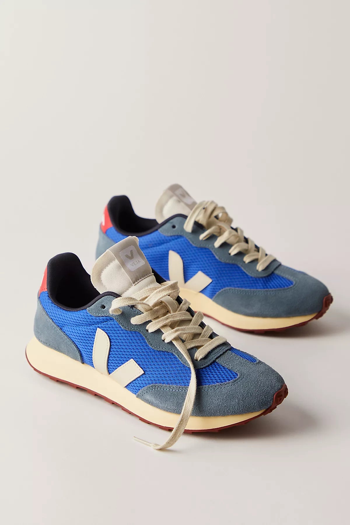 Veja Rio Branco II Sneakers