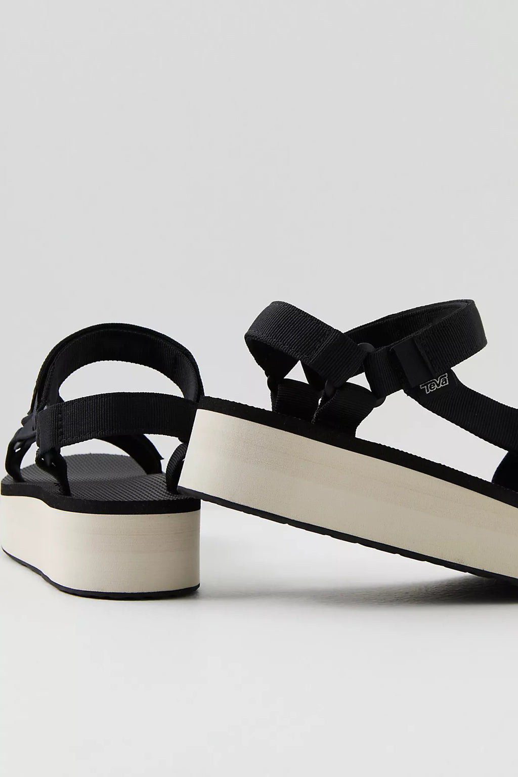 Teva Flatform Universal Sandals