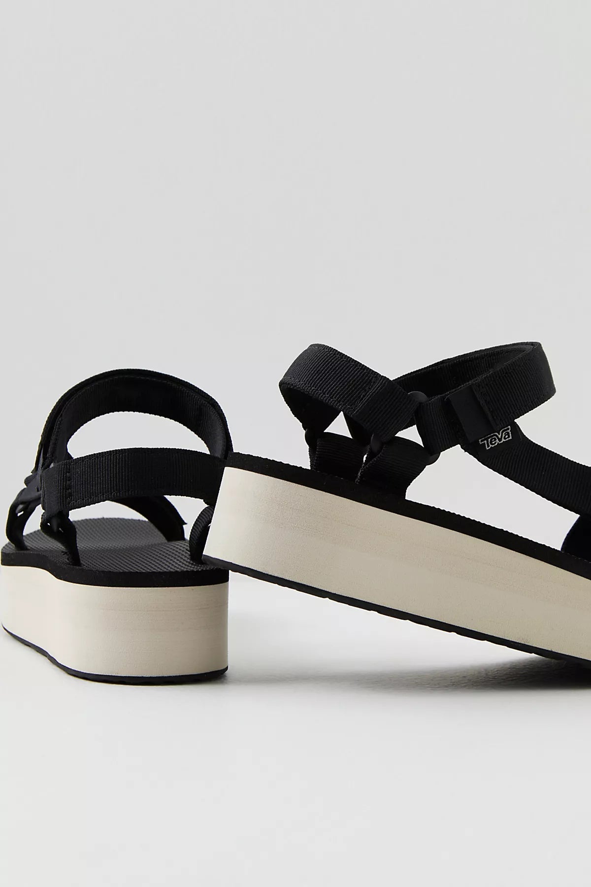 Teva Flatform Universal Sandals