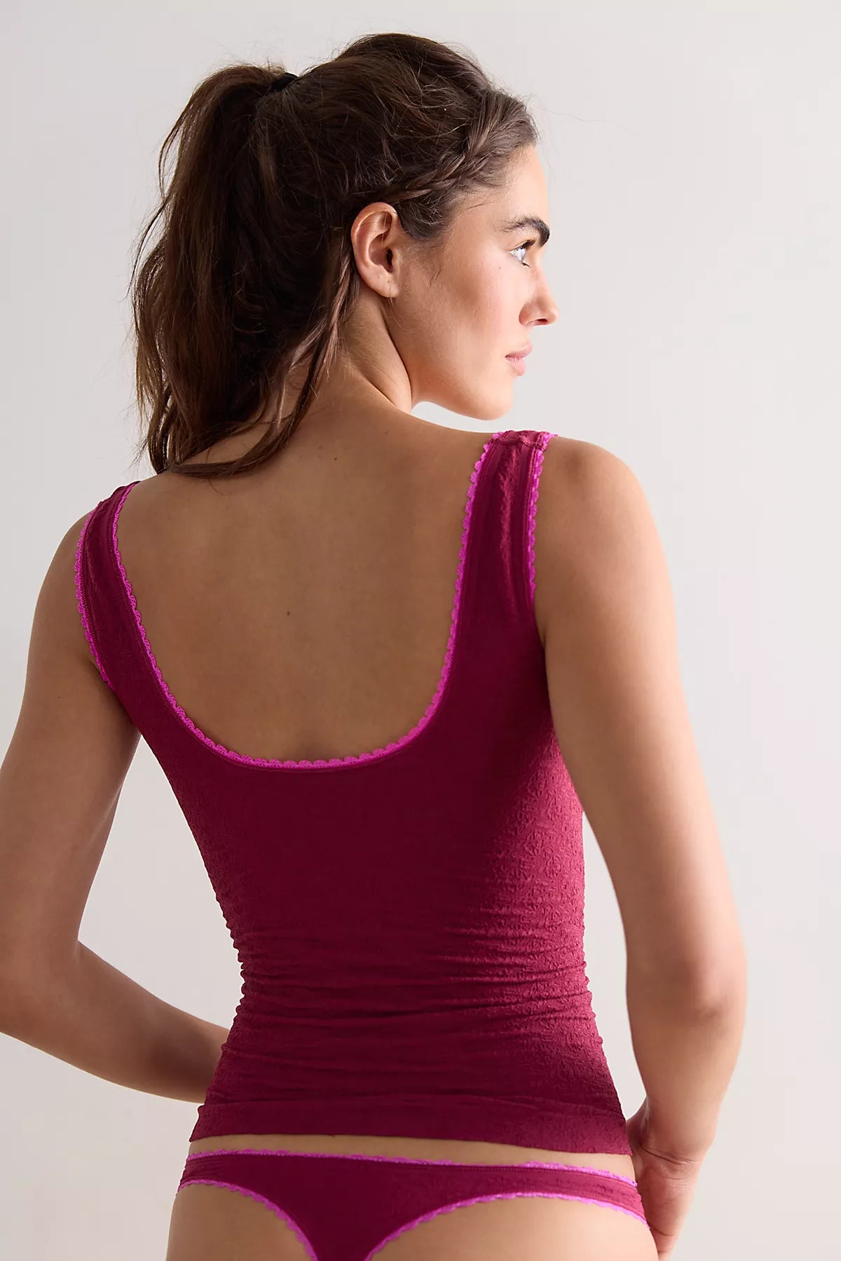 Sweet Point Seamless Cardi Tank