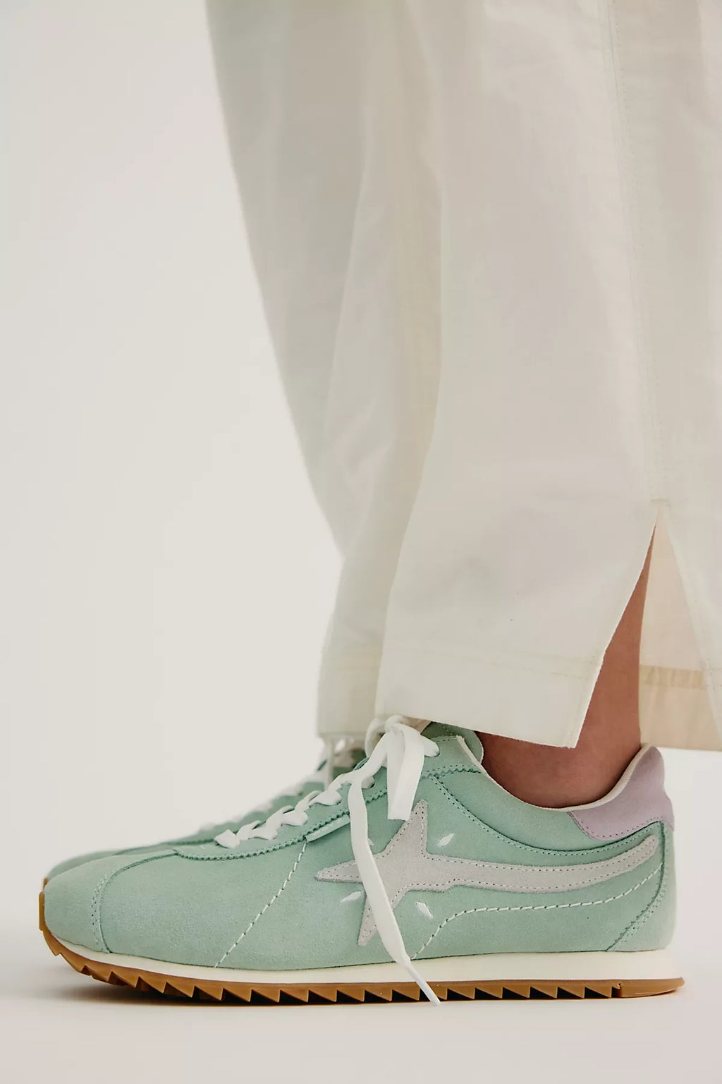 Tahiti Sneakers