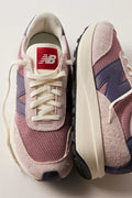 New Balance 370 Sneakers