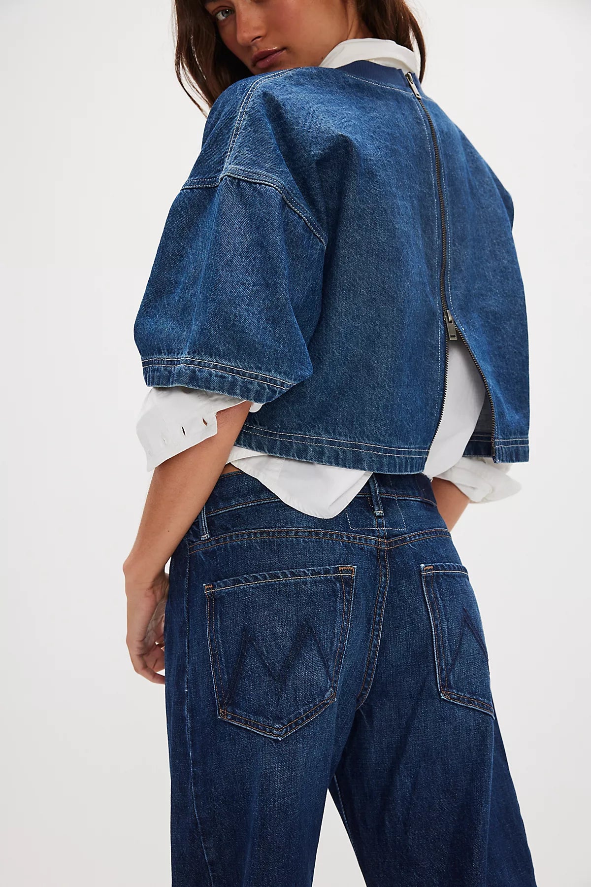 MOTHER The Mid-Rise Full-Pipe Flood Fray Jeans