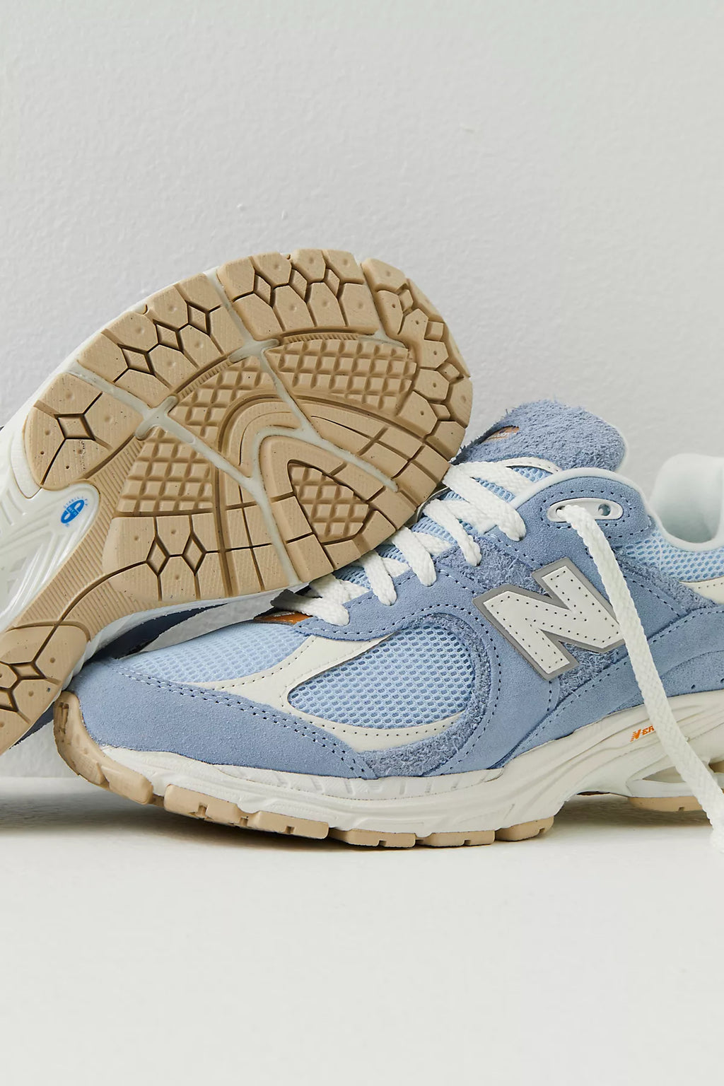 New Balance 2002r Sneakers