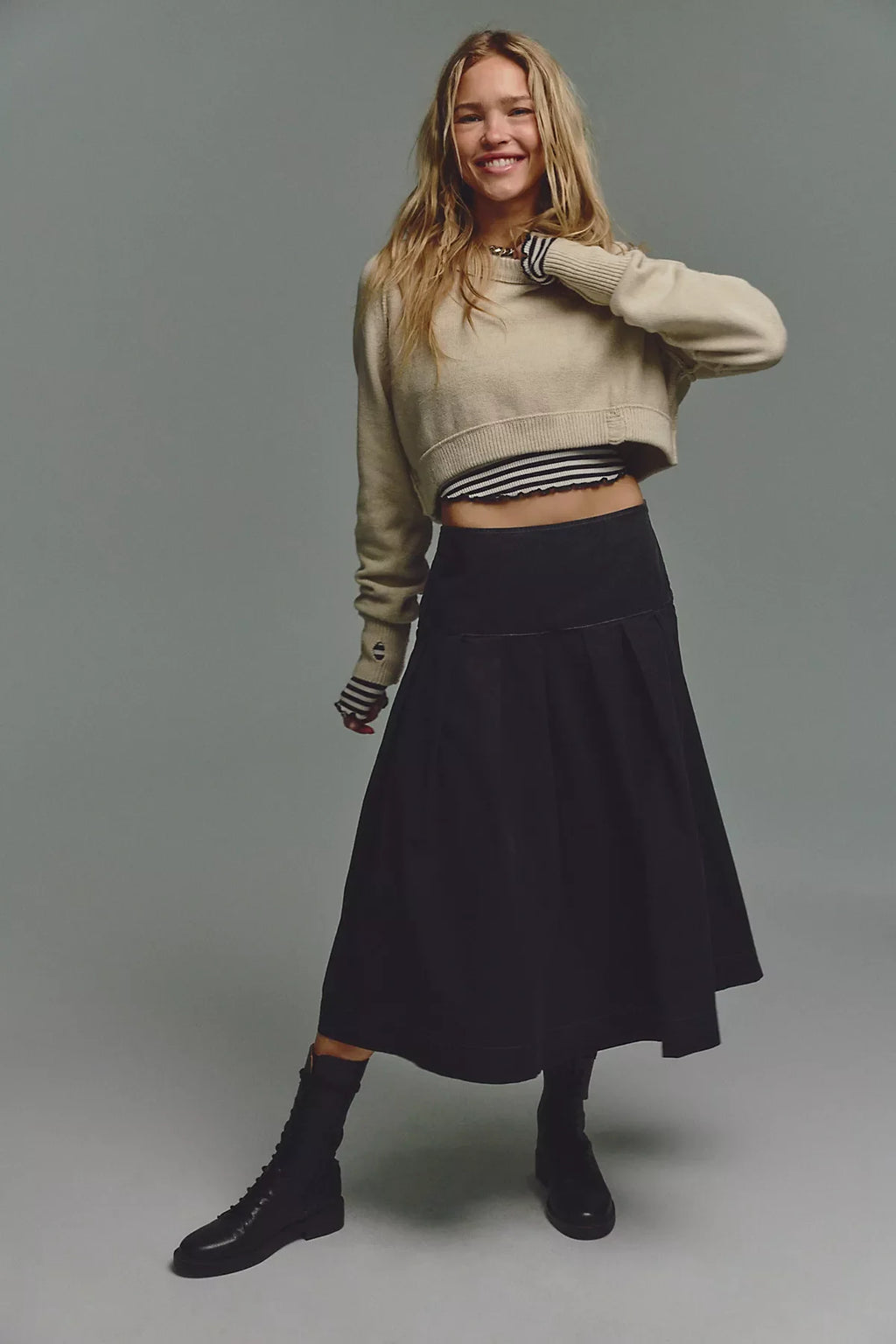 We The Free Tennessee Cropped Pullover