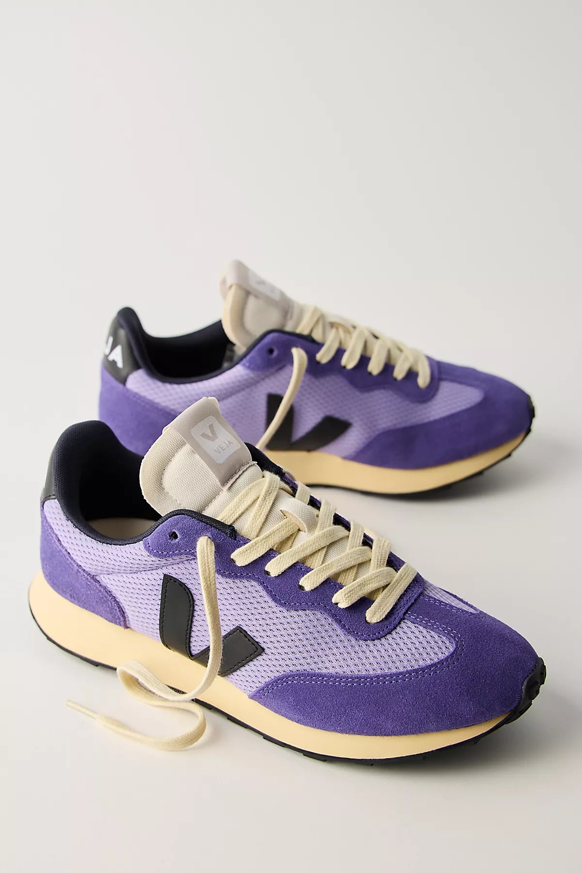 Veja Rio Branco II Sneakers