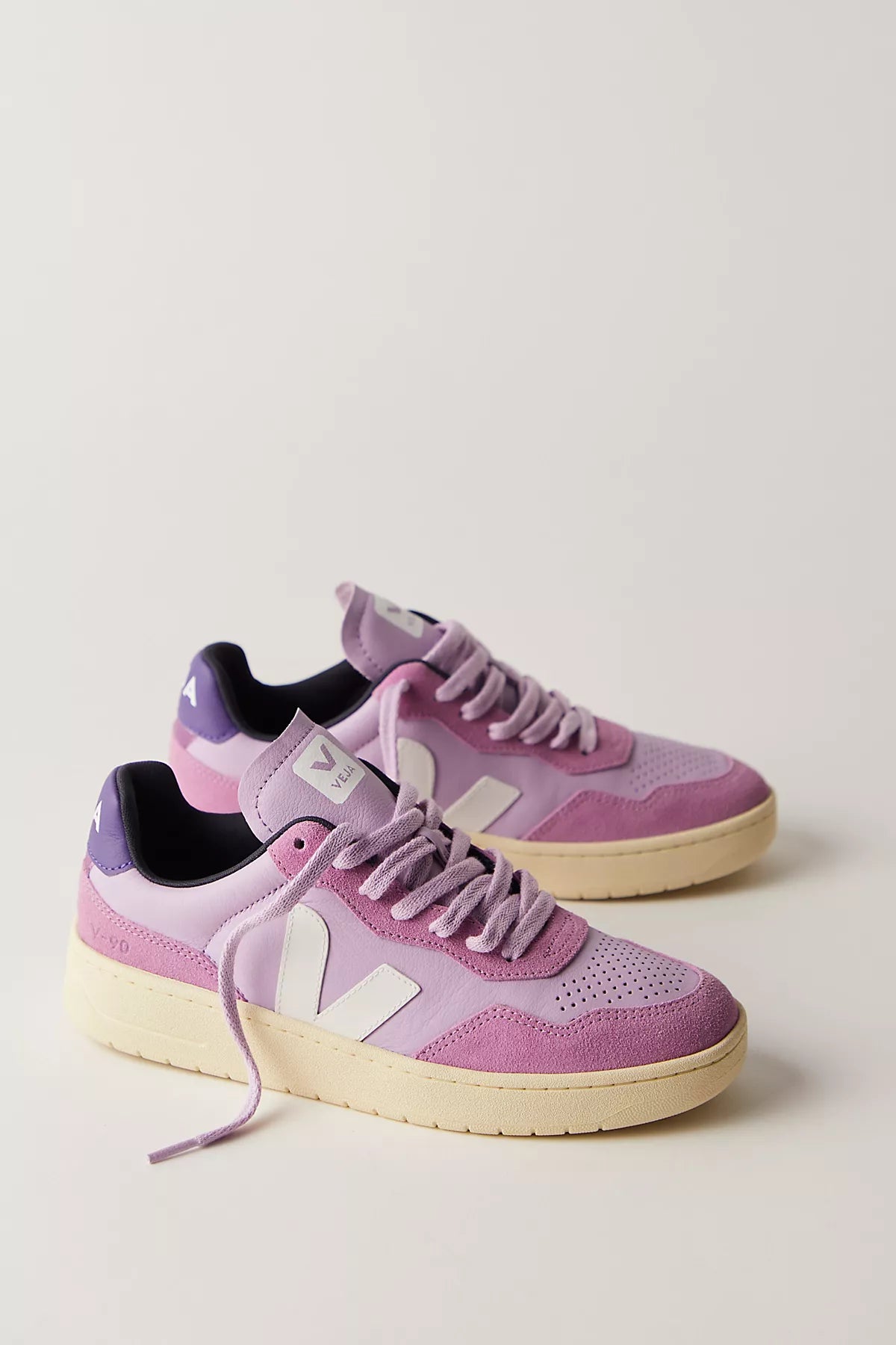 Veja V-90 Sneakers