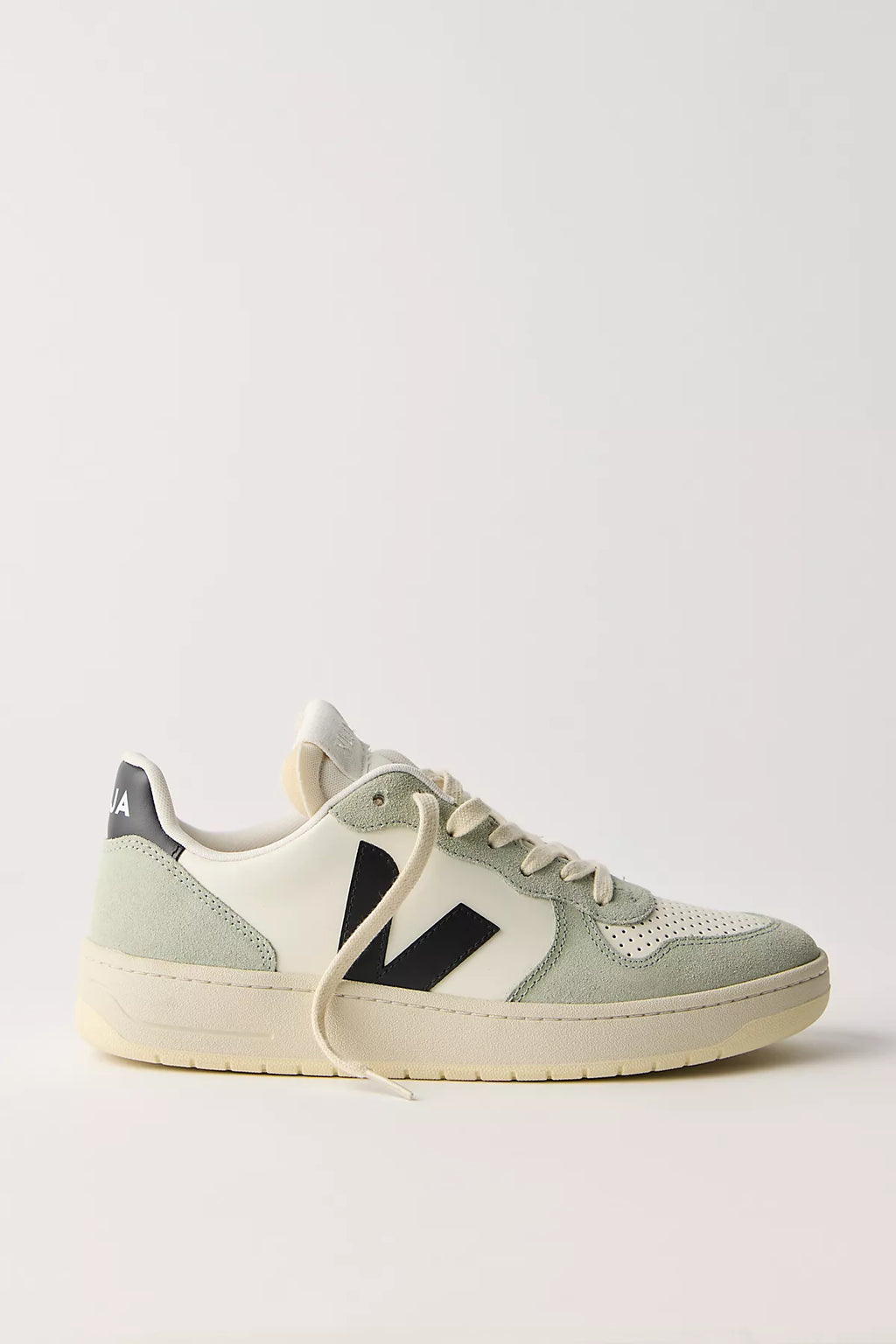 Veja V-10 Sneakers