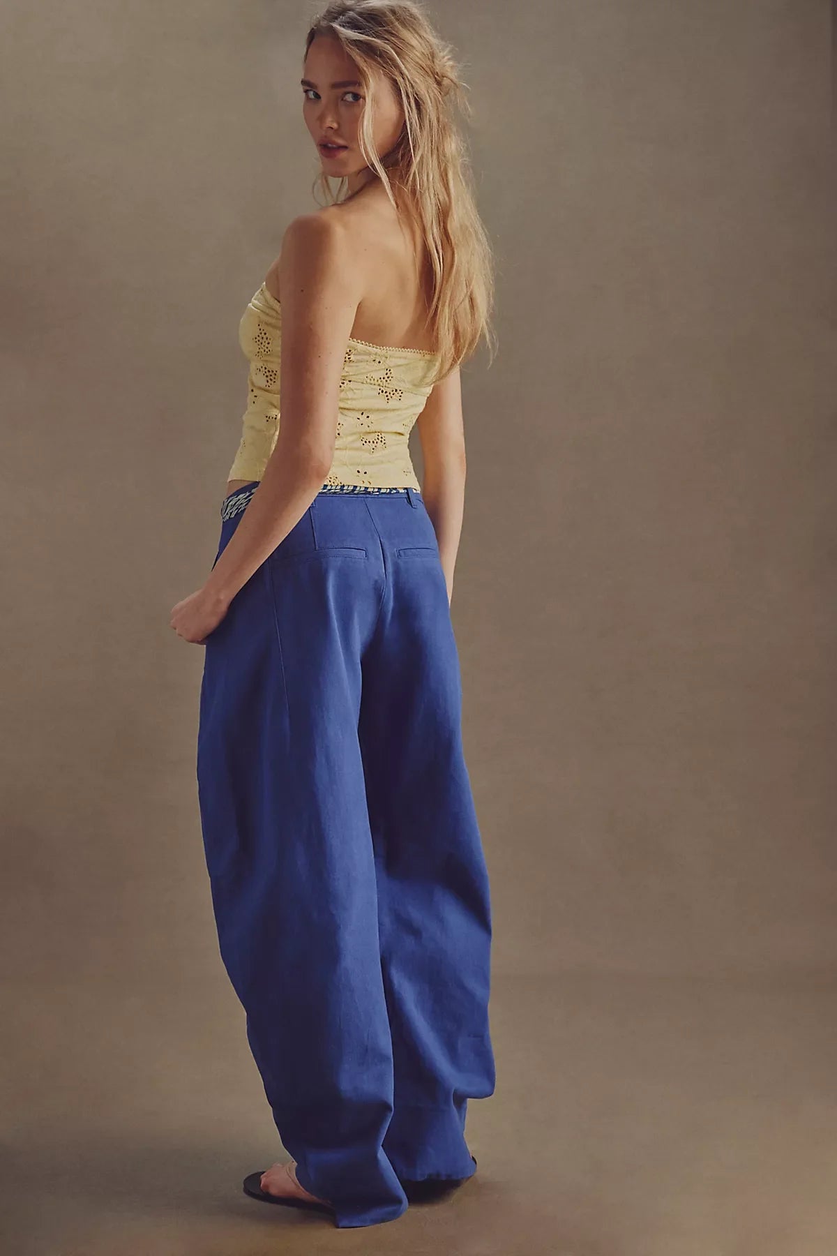 Spotlight Structured Twill Barrel Trousers