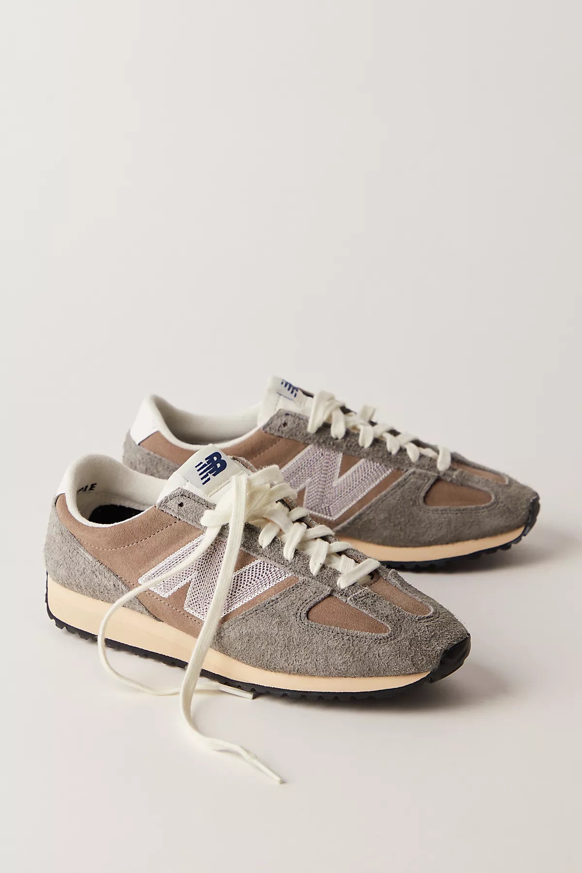New Balance 471 Sneakers