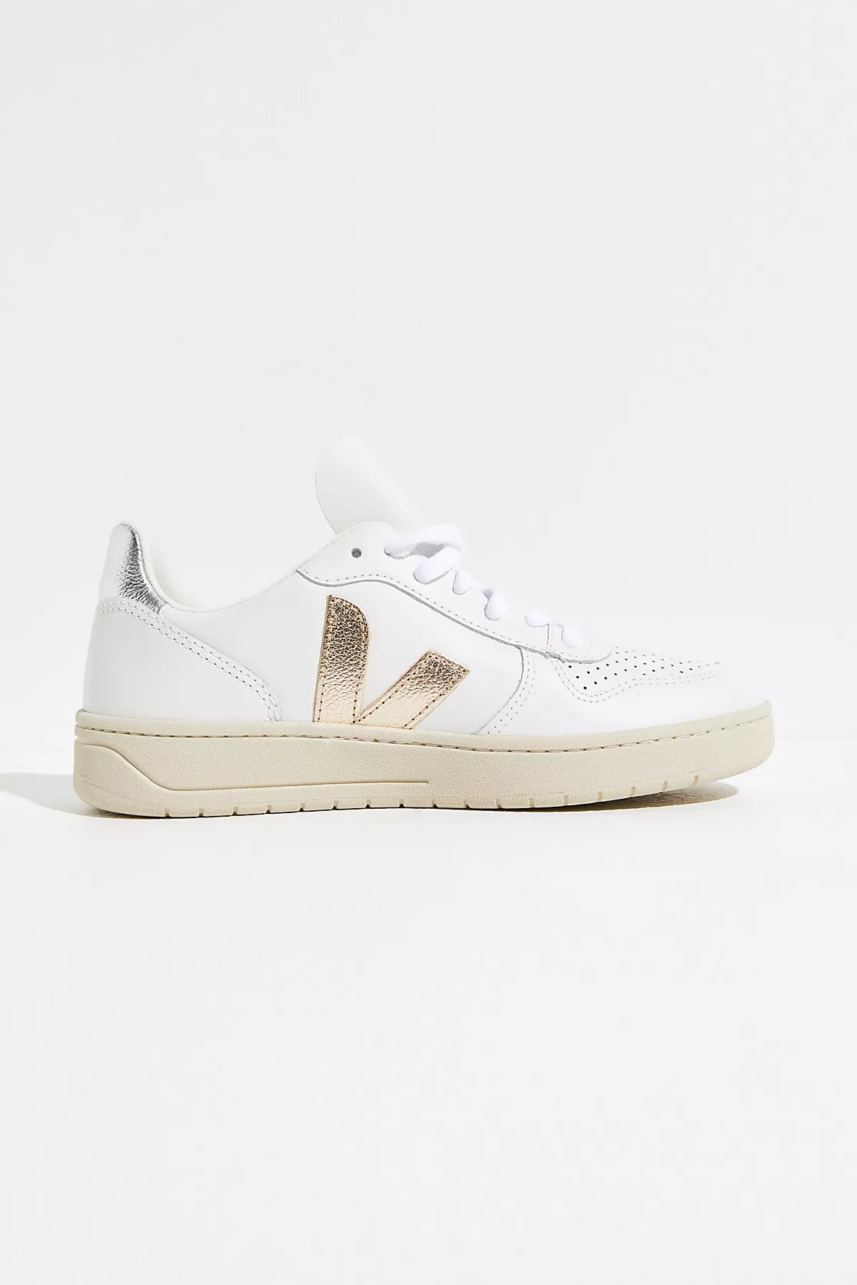 Veja V-10 Sneakers