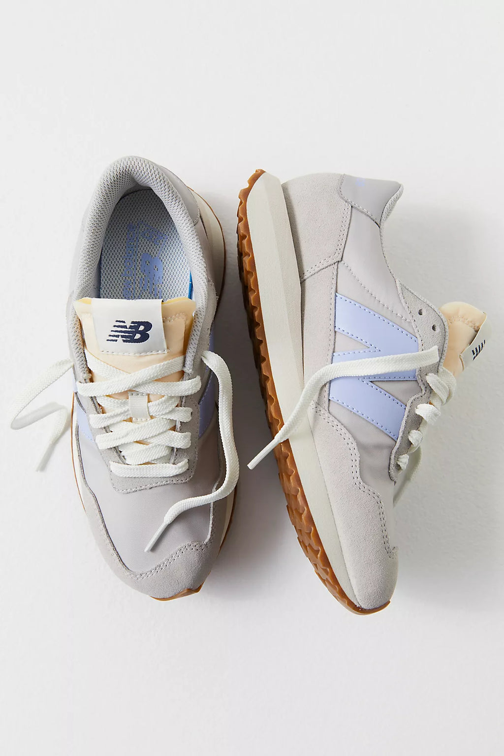 New Balance 237 Sneakers