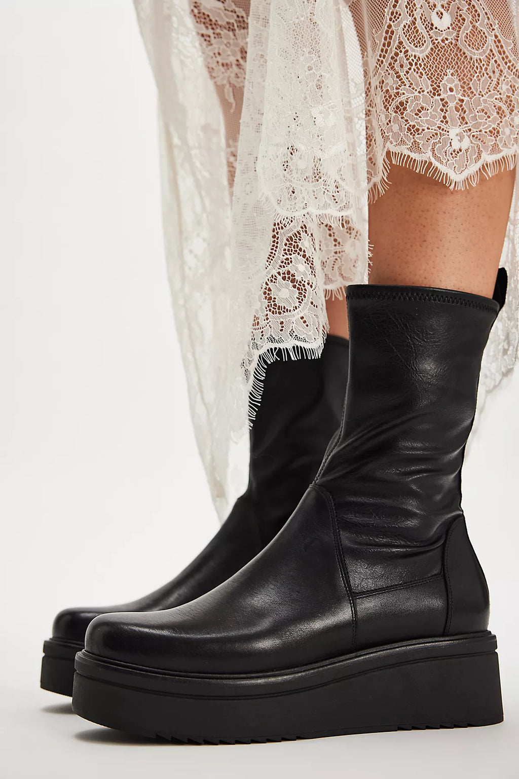 Vagabond Tara Platform Boots