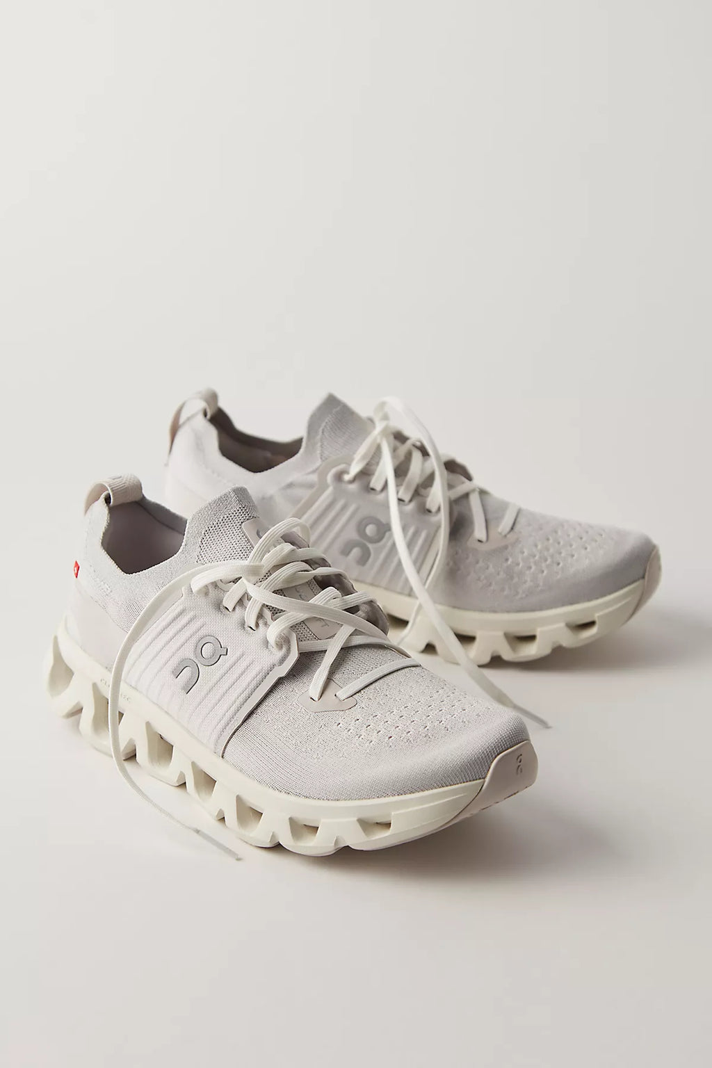 On Cloudswift 4 Sneakers