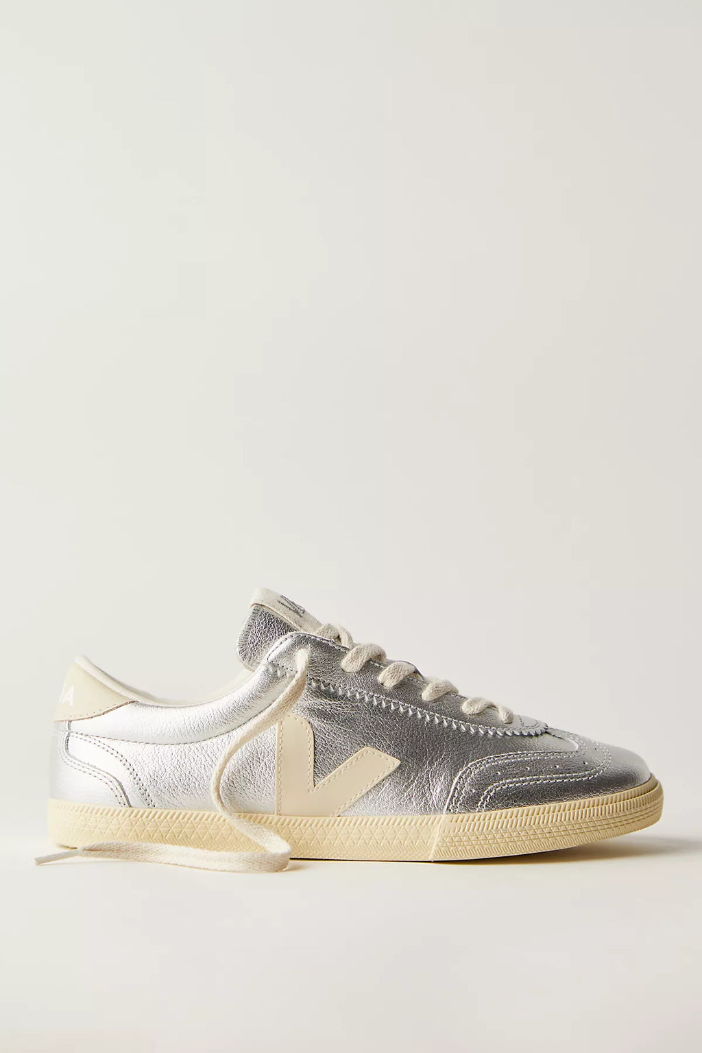 Veja Volley Sneakers