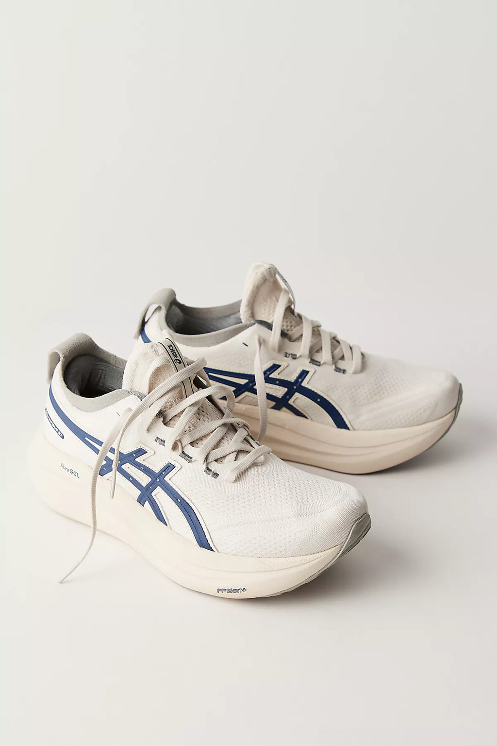 ASICS GEL-NIMBUS 27 Sneakers