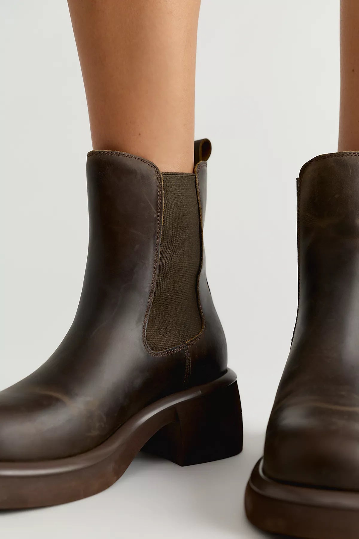 Samuda Chelsea Boots