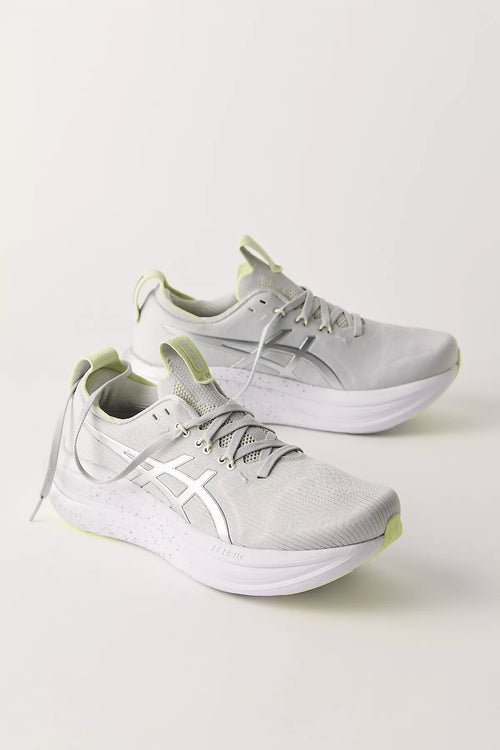 ASICS GEL-NIMBUS 28 PLATINUM Sneakers