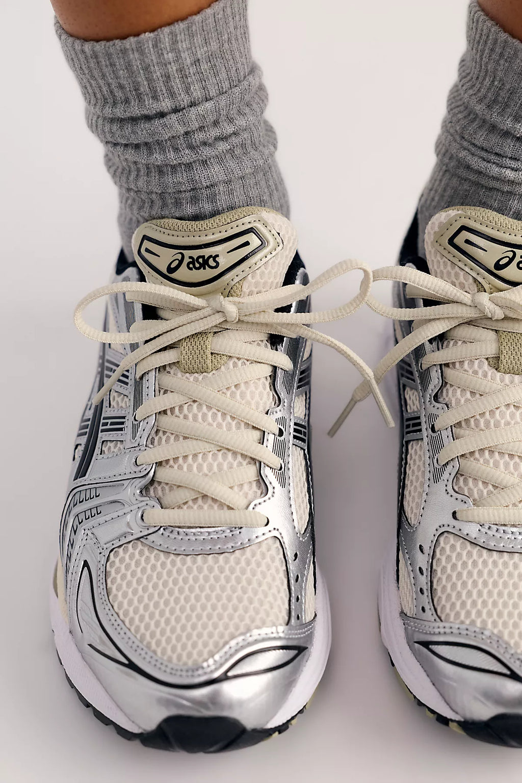 ASICS GEL-KAYANO 14 Sneakers