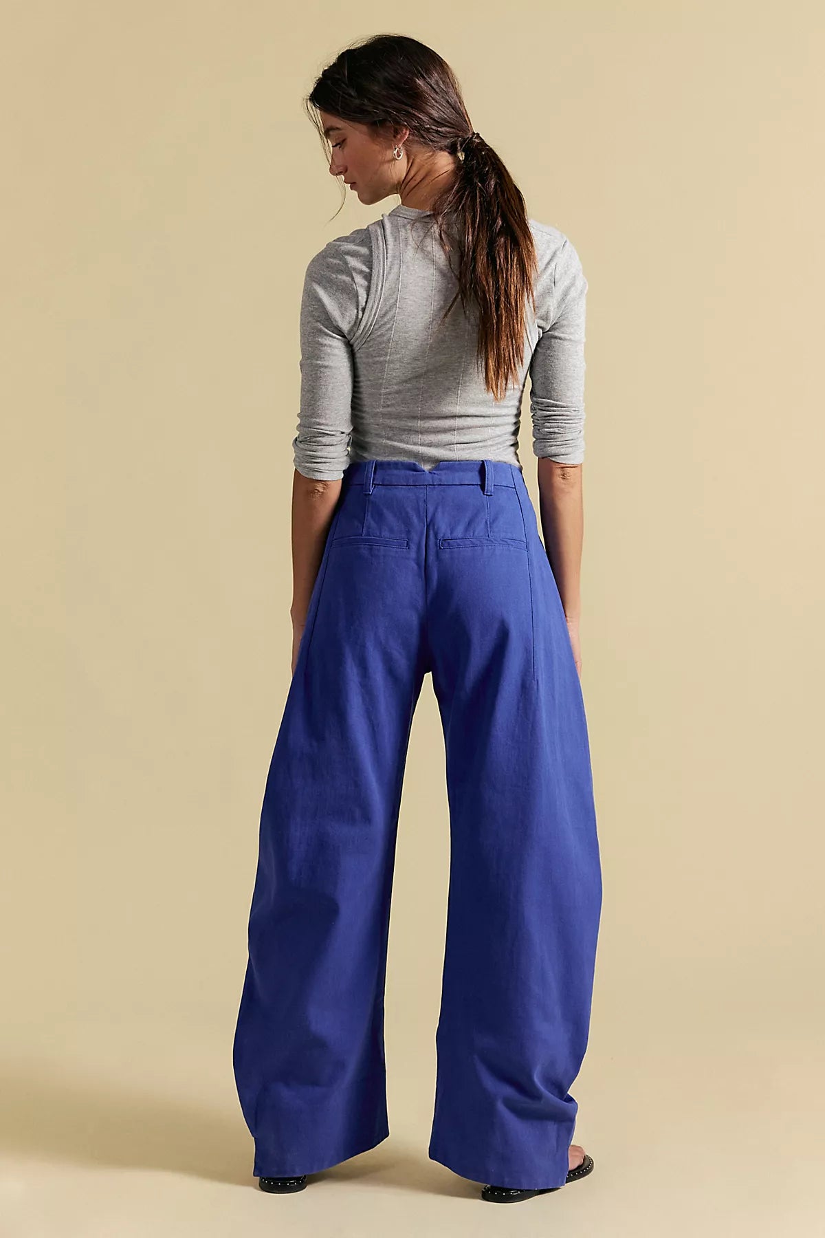 Spotlight Structured Twill Barrel Trousers