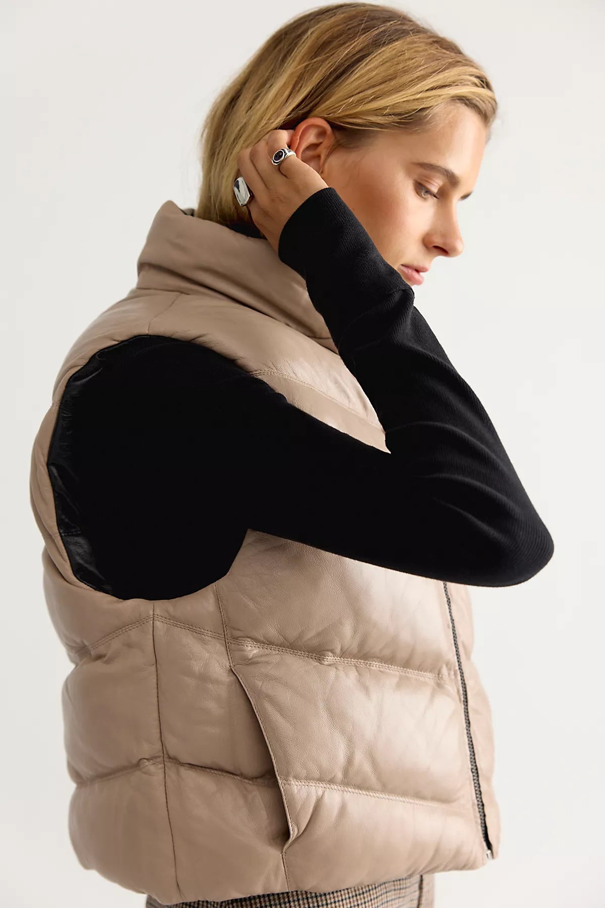 Mauritius Ellen Reversible Funnel-Neck Leather Puffer Vest