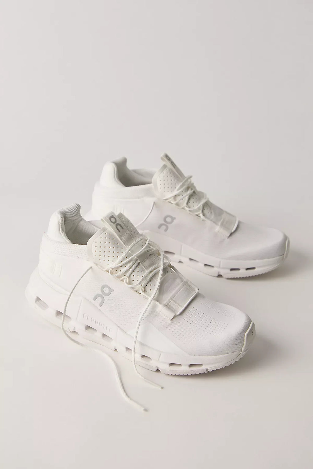 On Cloudnova 2 Sneakers