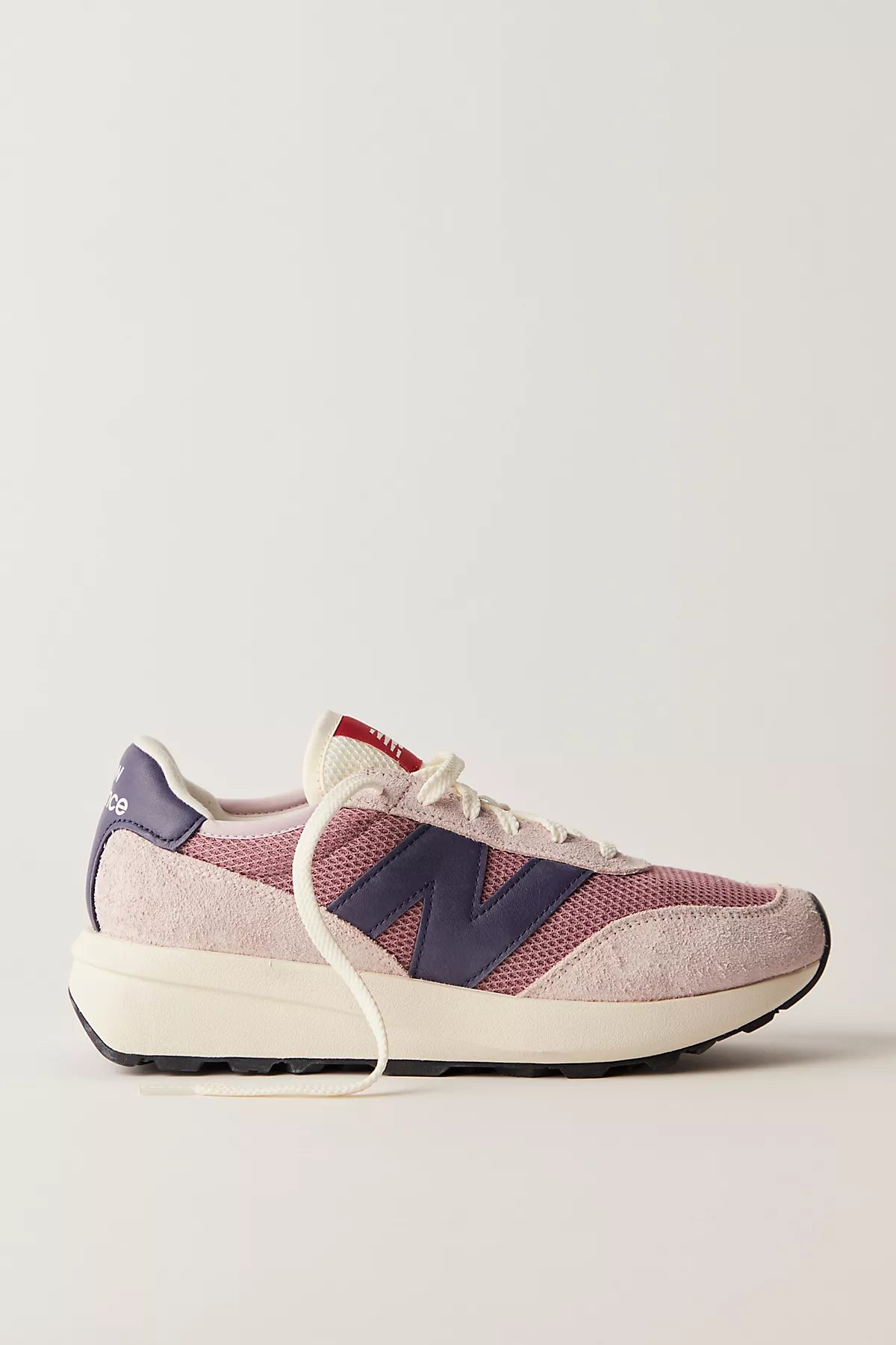 New Balance 370 Sneakers