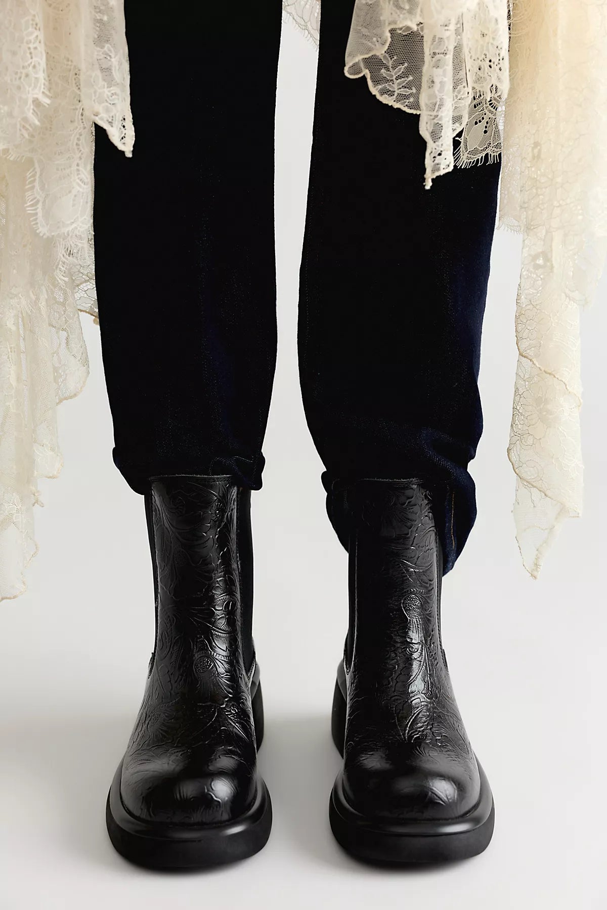 Samuda Chelsea Boots