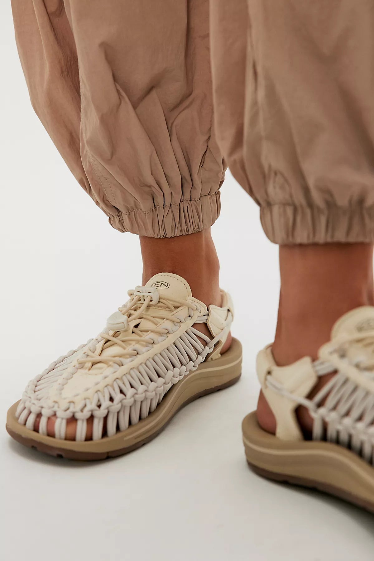 KEEN UNEEK Woven Sneakers