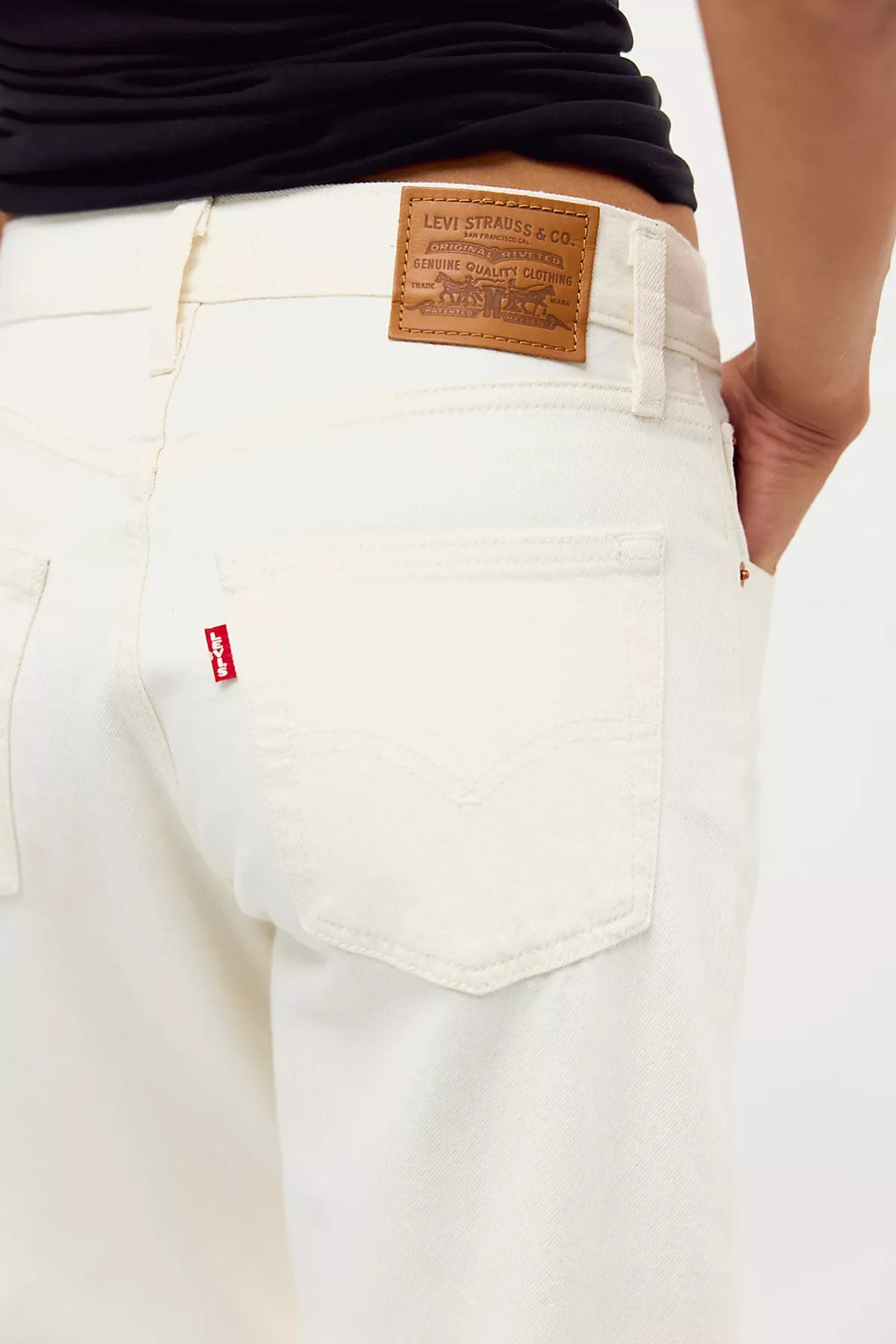 Levi's Easy Dad Jeans