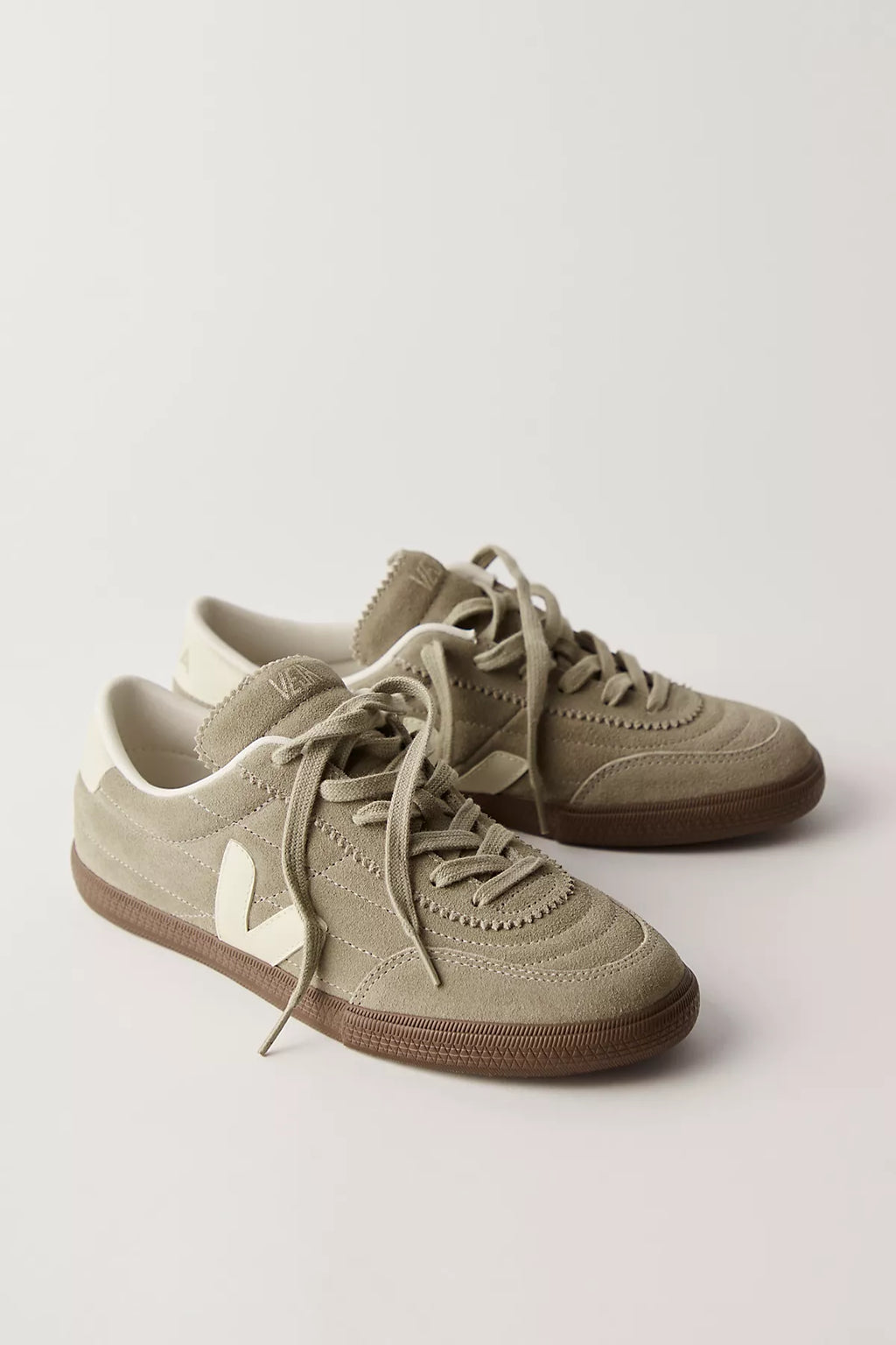 Veja Panenka Sneakers
