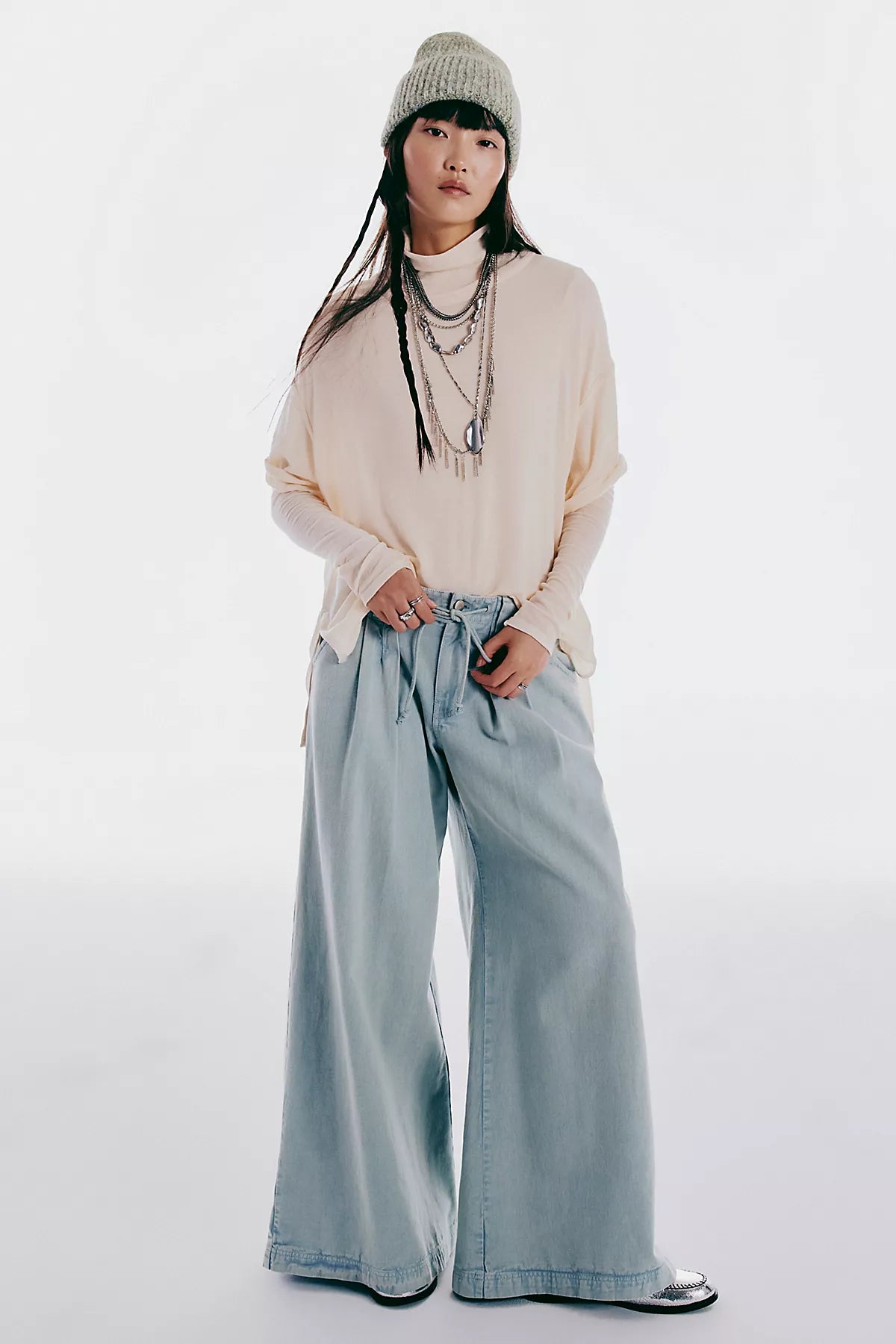 Julien Wide-Leg Chino Trousers