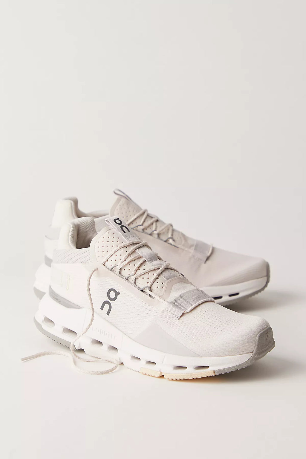 On Cloudnova 2 Sneakers
